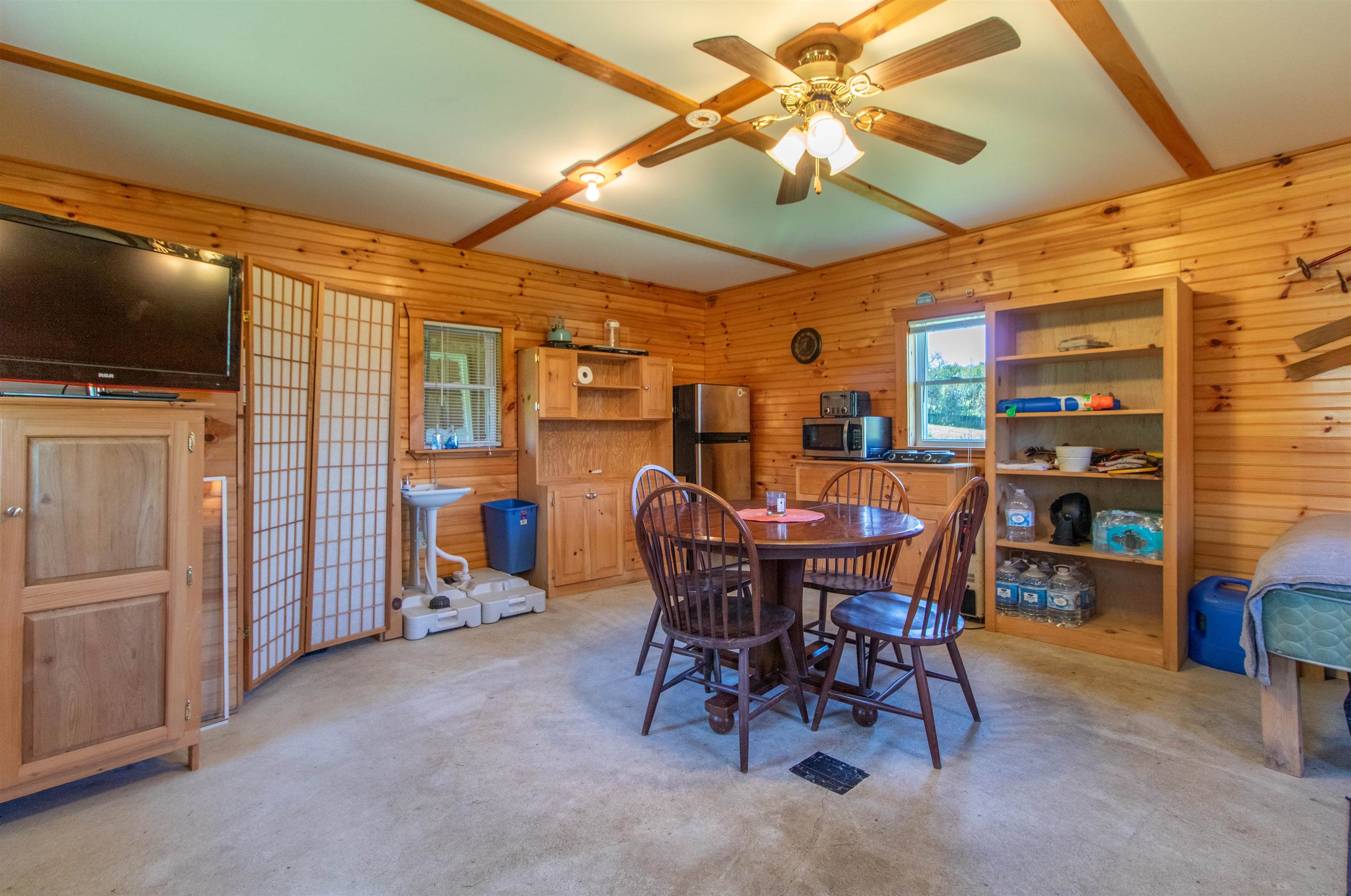 5224 Willoughby Lake Road Property Photo 4