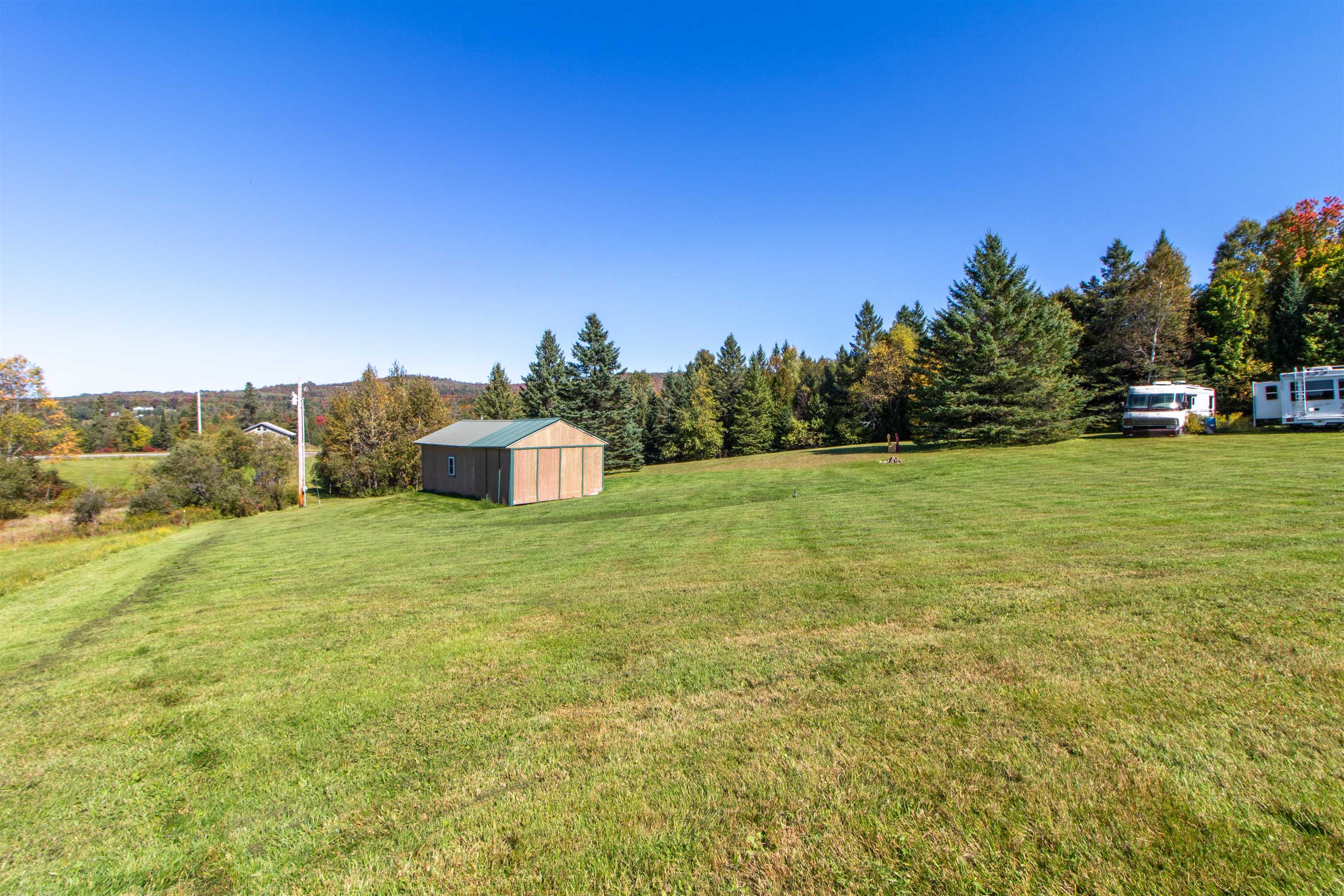 5224 Willoughby Lake Road Property Photo 13