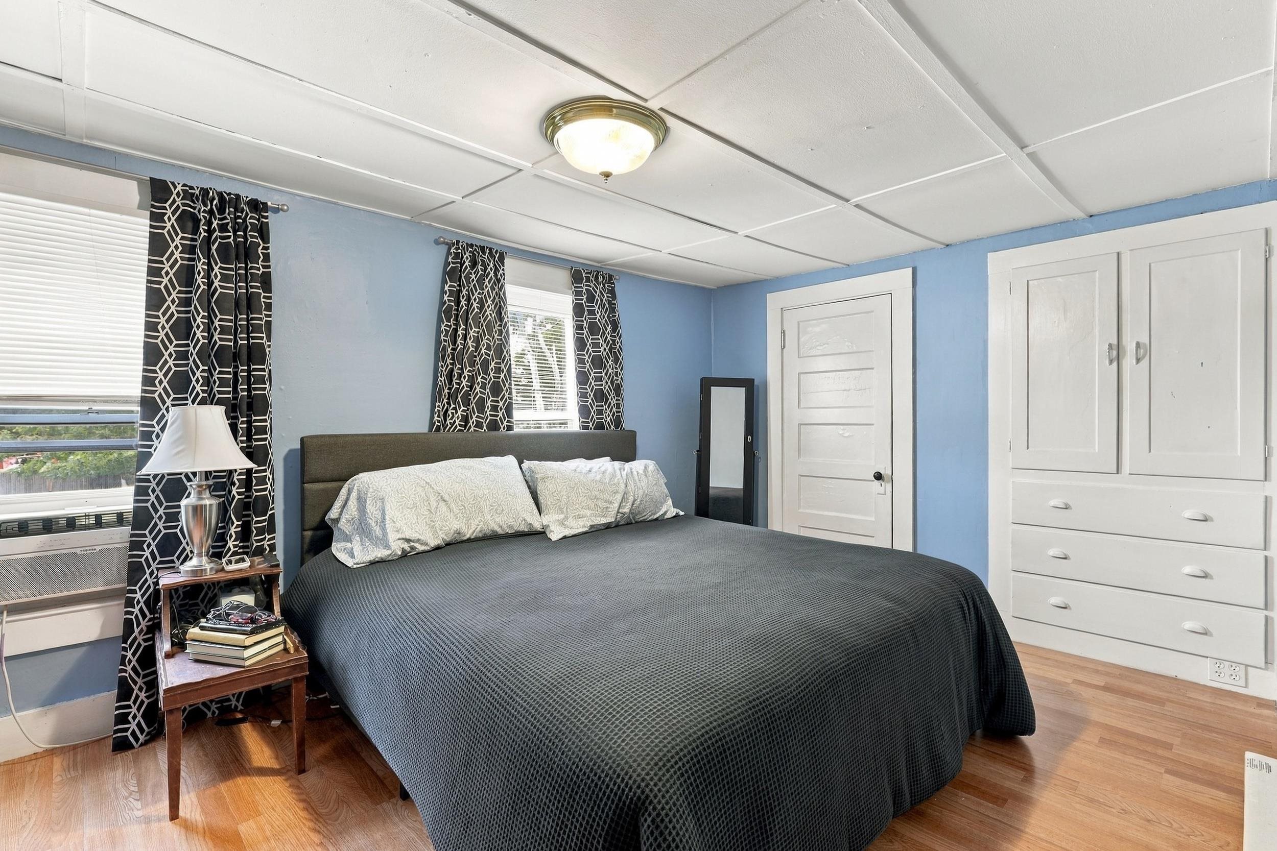 6 Howard Street Property Photo 18