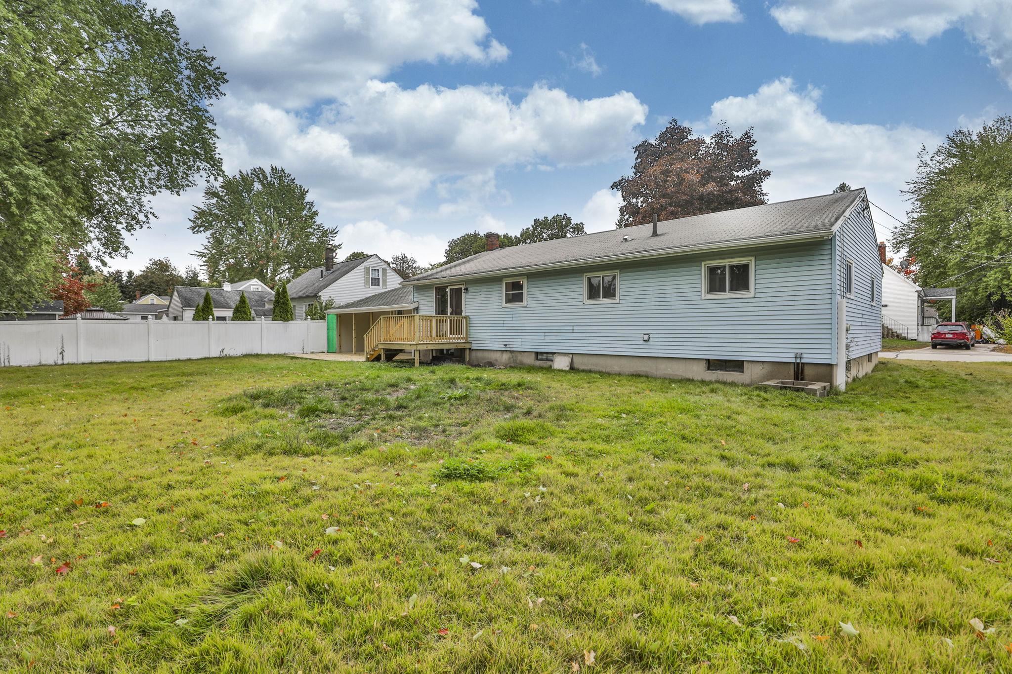 239 Brennan Street Property Photo 4