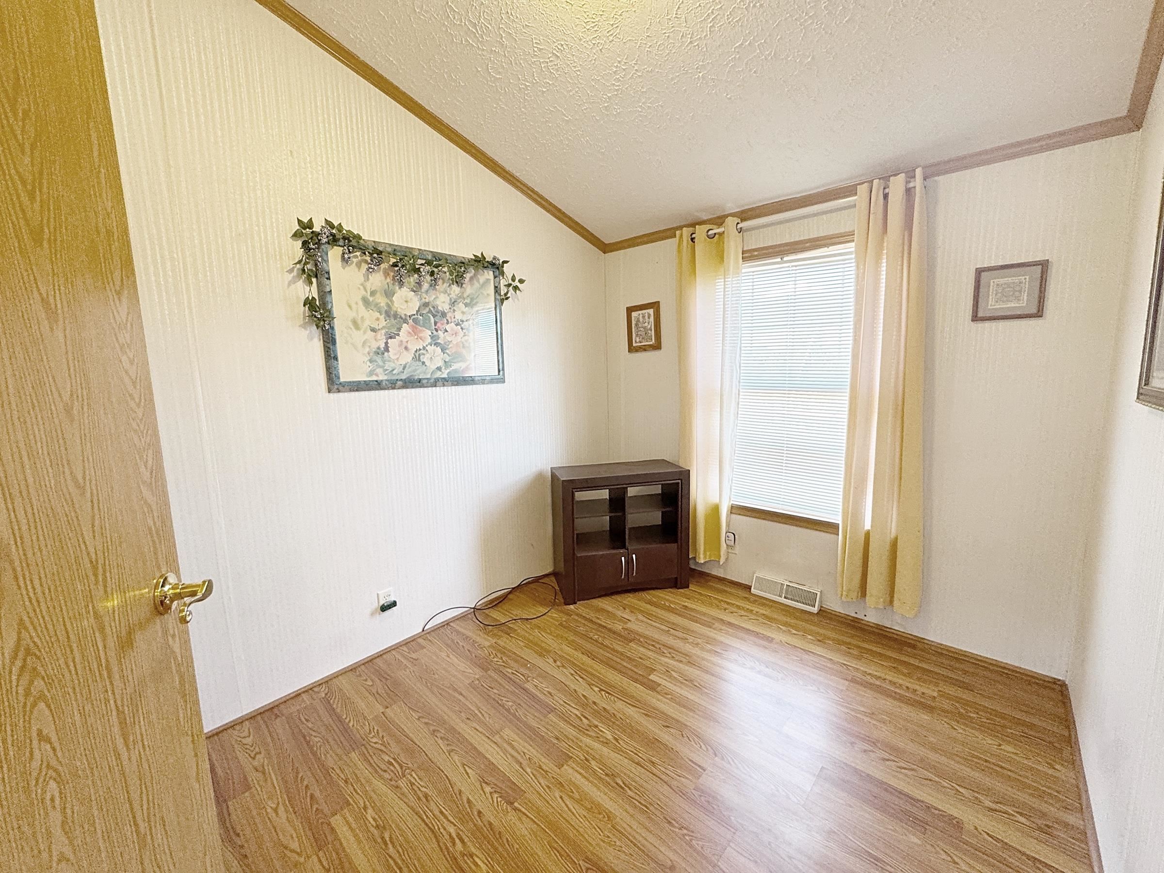 20 True Road Property Photo 15