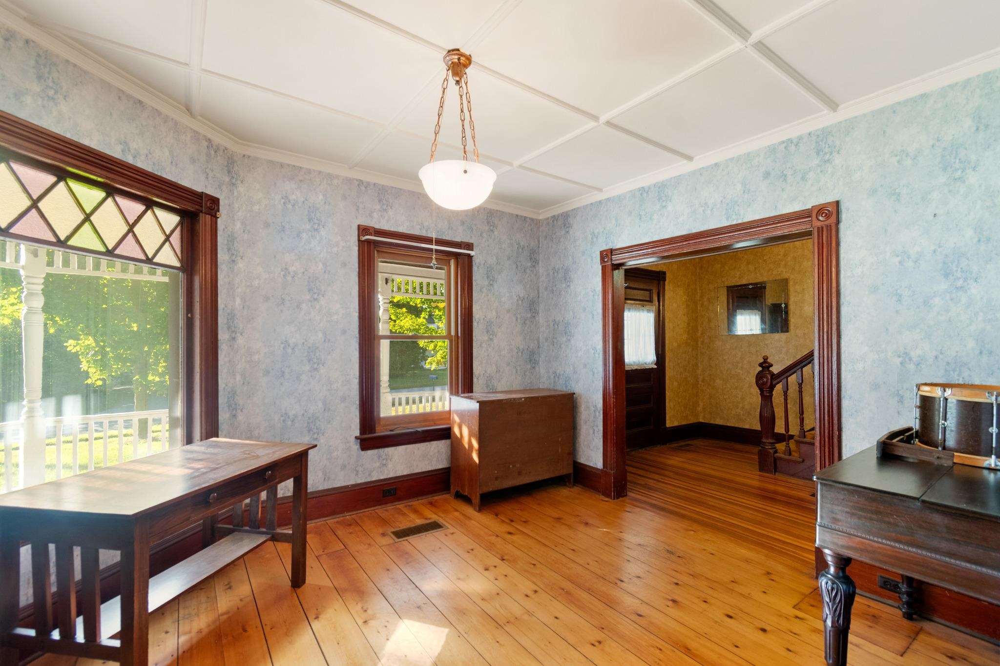 17 Maplewood Avenue Property Photo 10