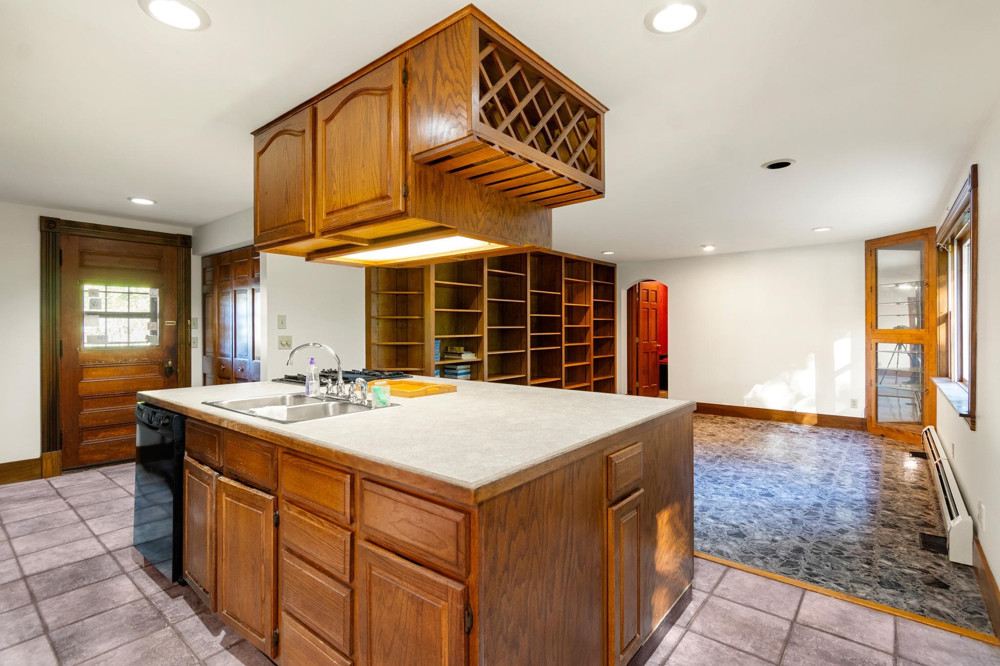 17 Maplewood Avenue Property Photo 15