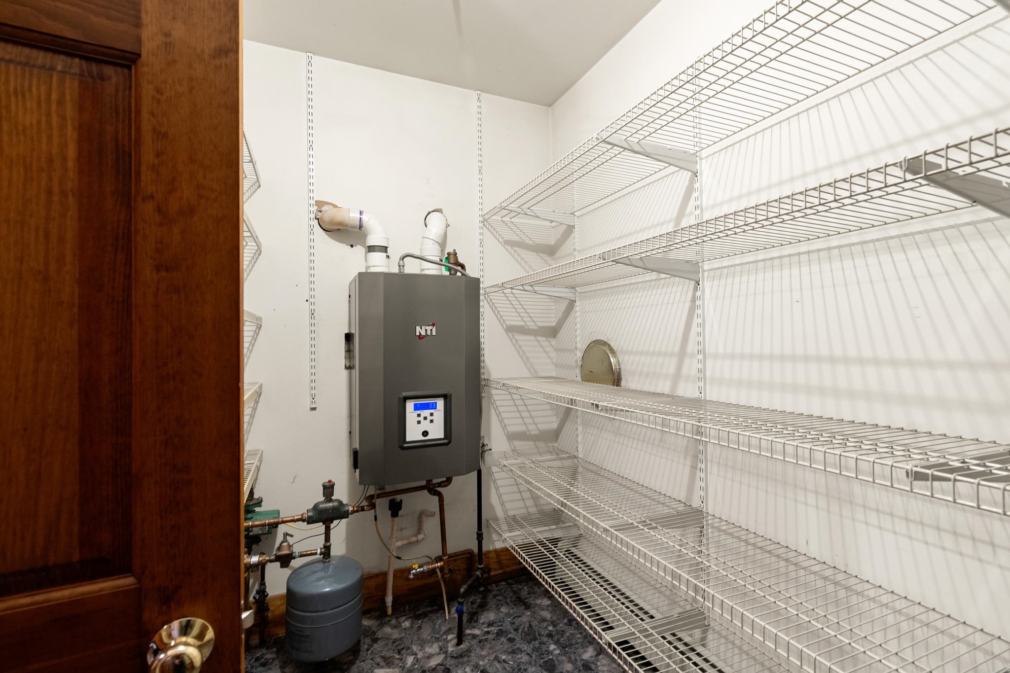 17 Maplewood Avenue Property Photo 22