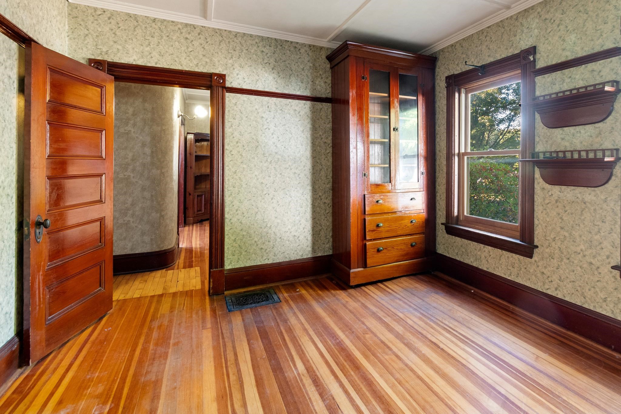 17 Maplewood Avenue Property Photo 23