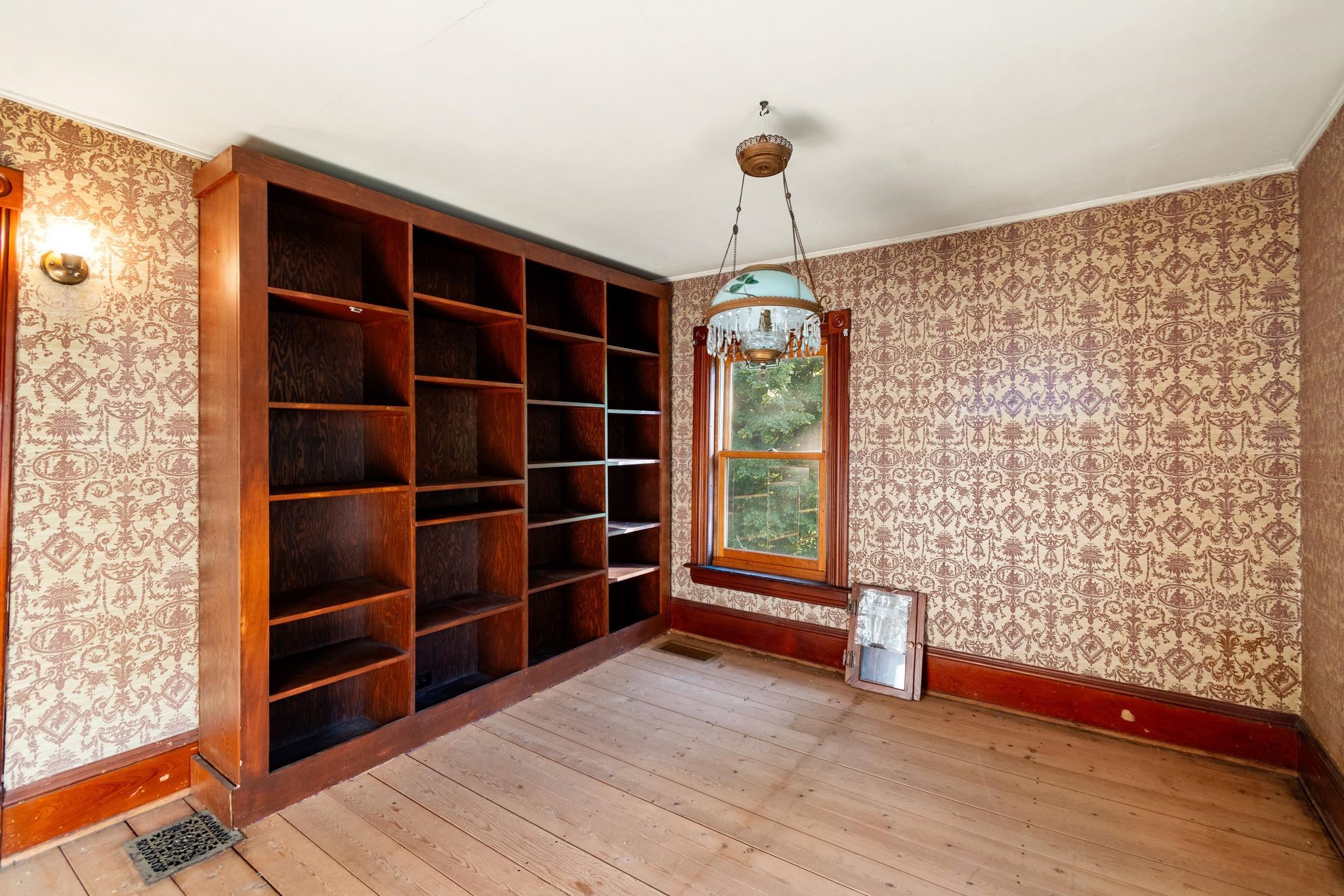 17 Maplewood Avenue Property Photo 27