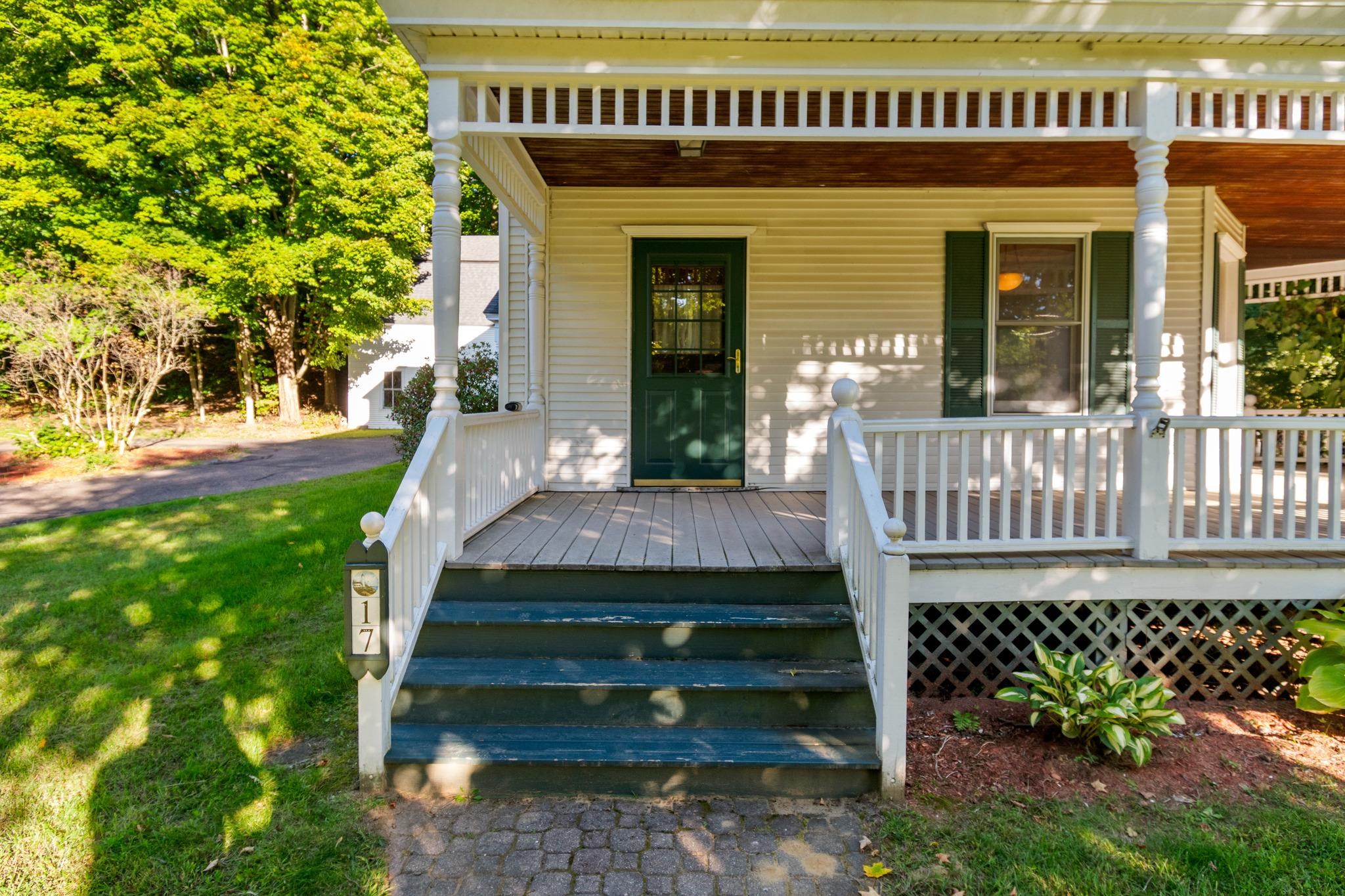 17 Maplewood Avenue Property Photo 41