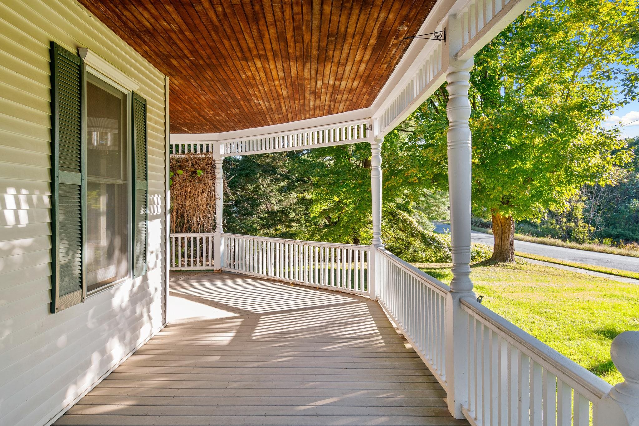 17 Maplewood Avenue Property Photo 43