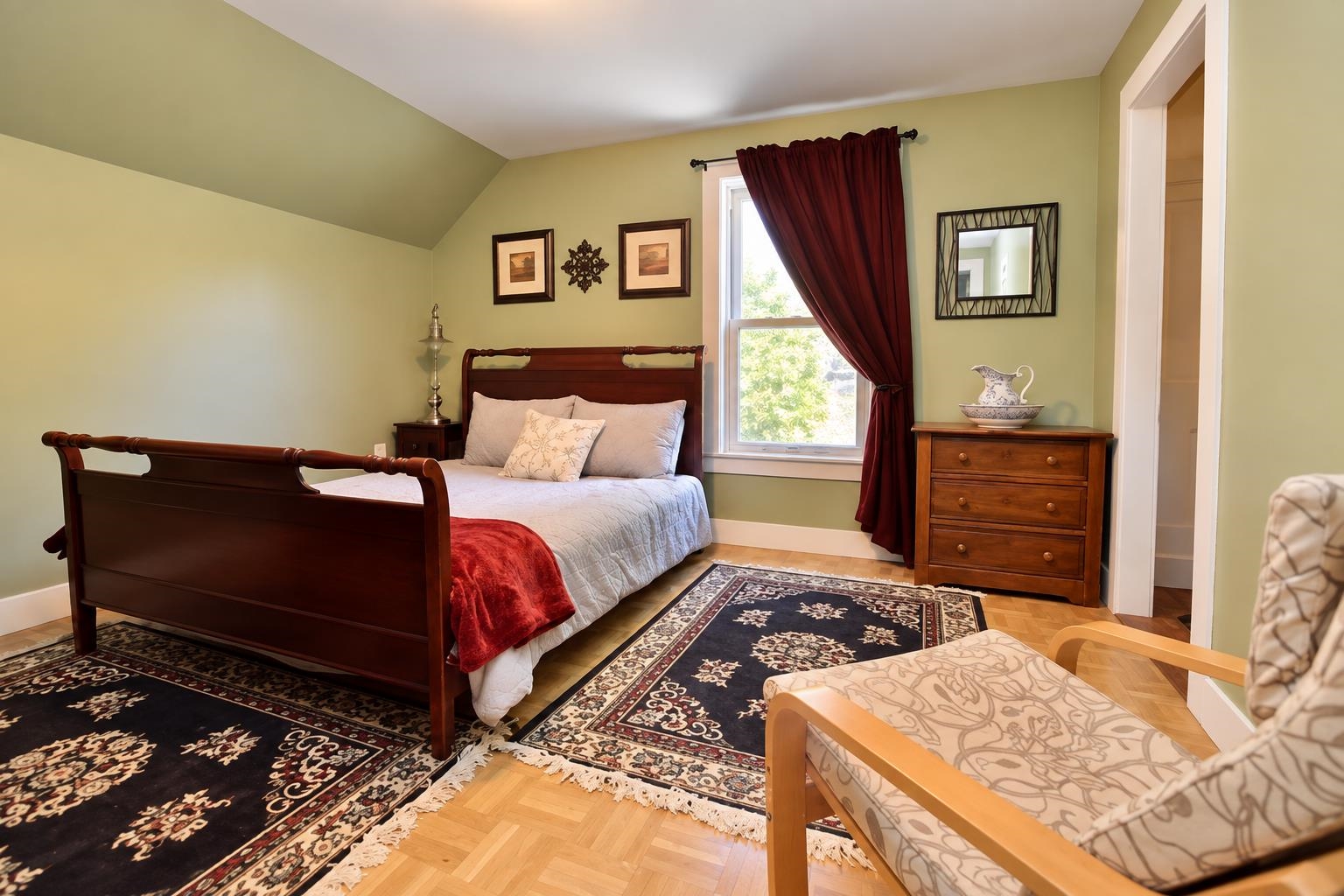 10 Cummings Street Property Photo 34