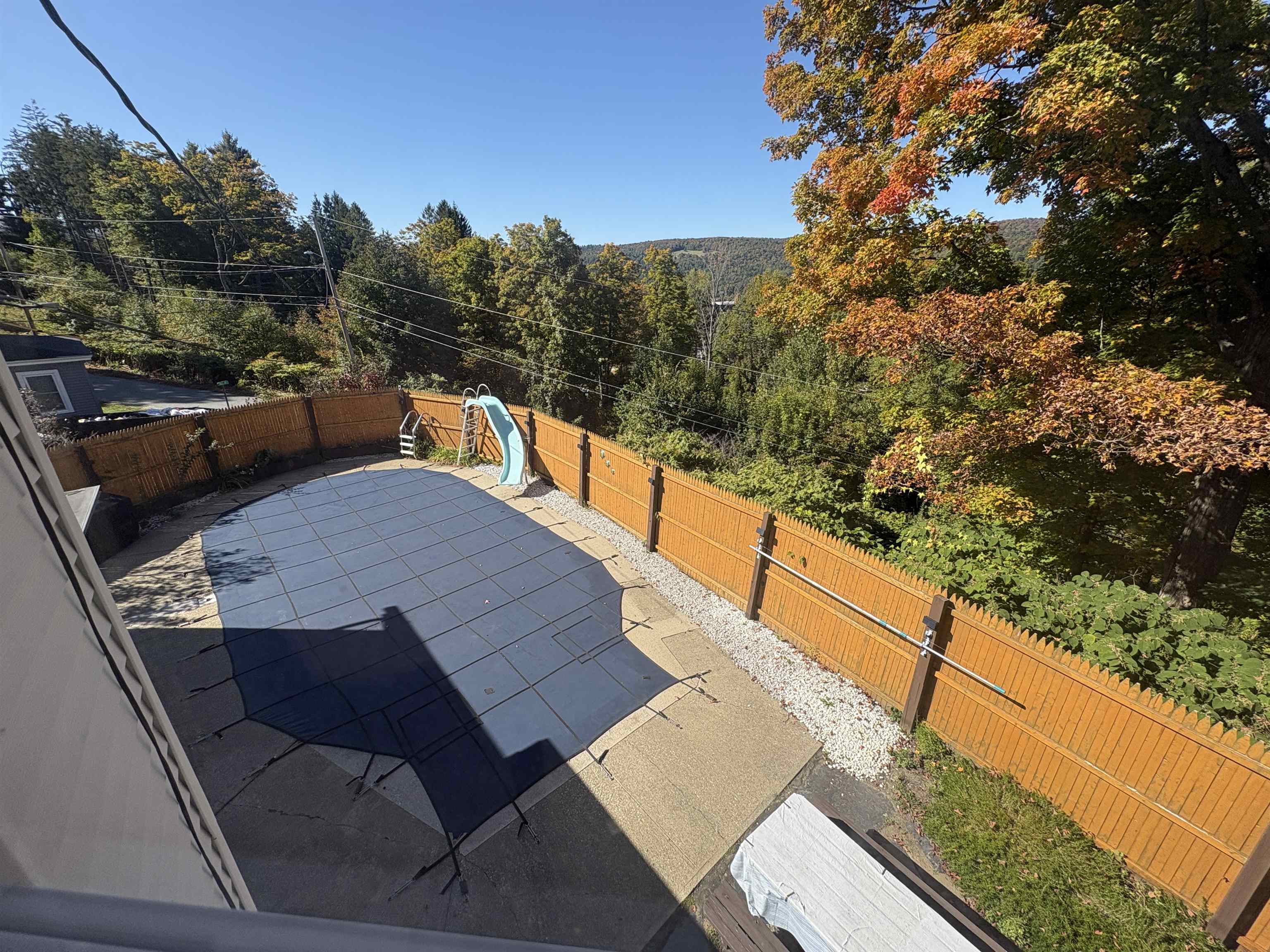 27 Hill Street Property Photo 4