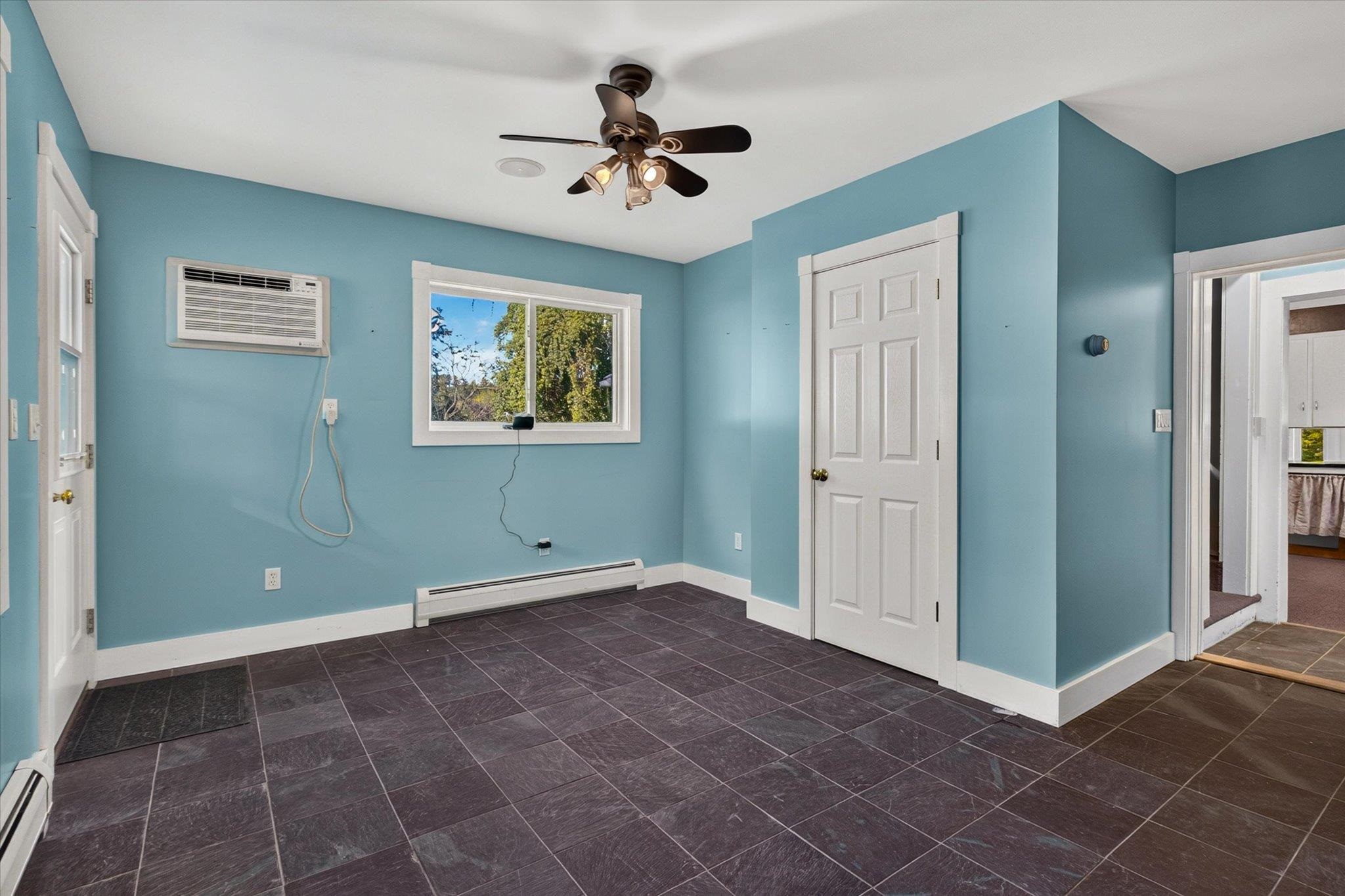 113 South Street Property Photo 21