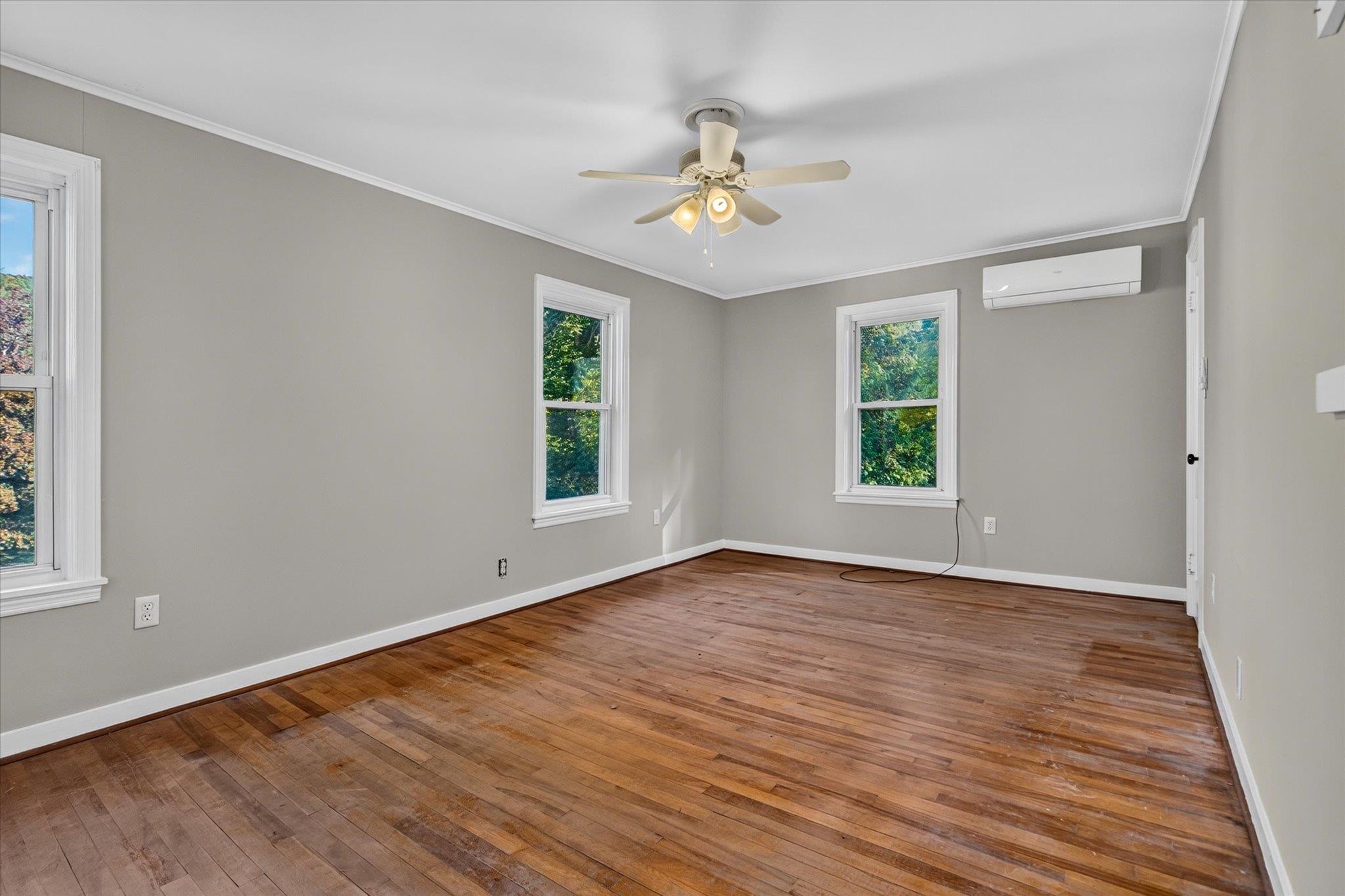 113 South Street Property Photo 28