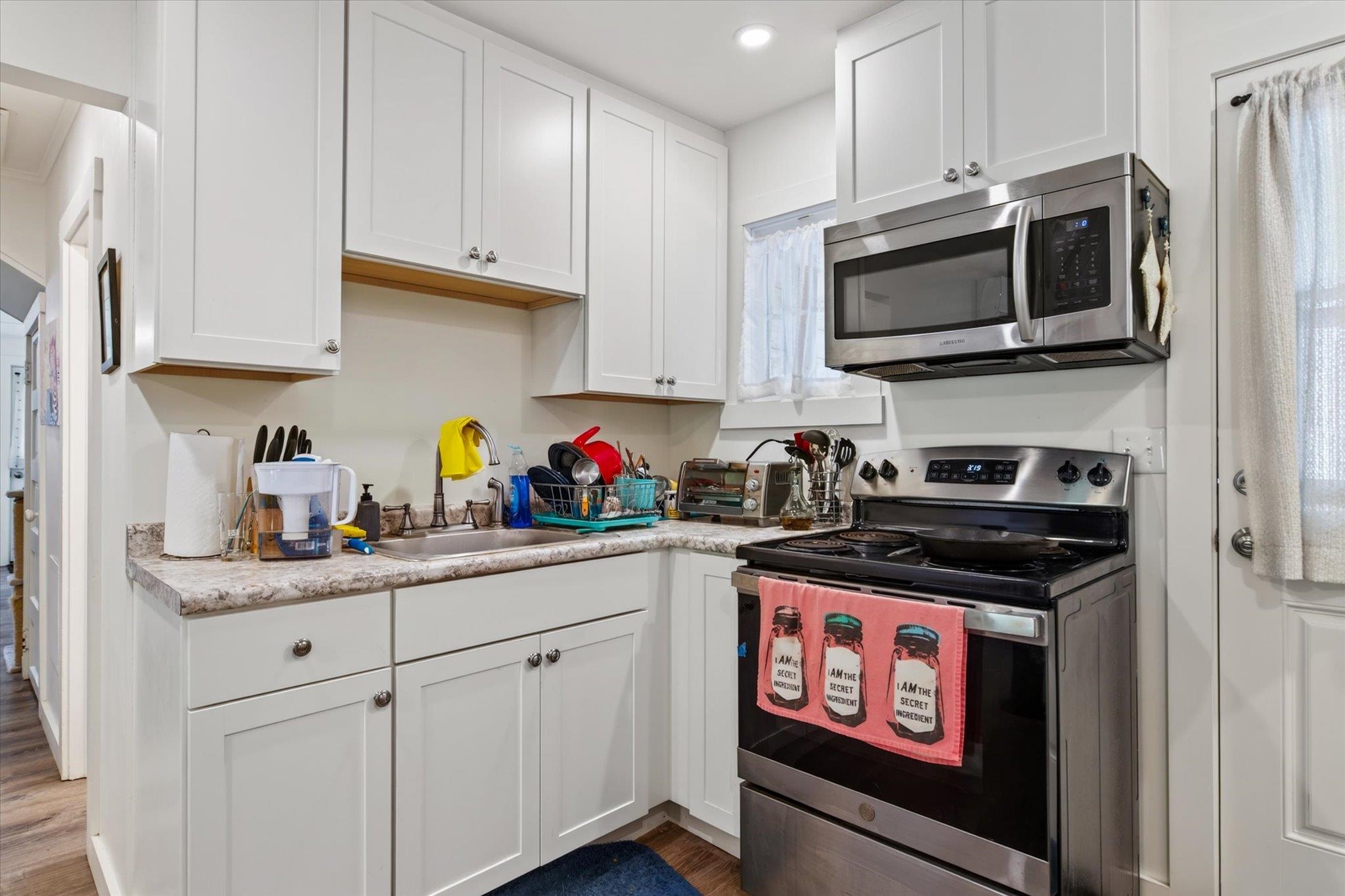 113 South Street Property Photo 36