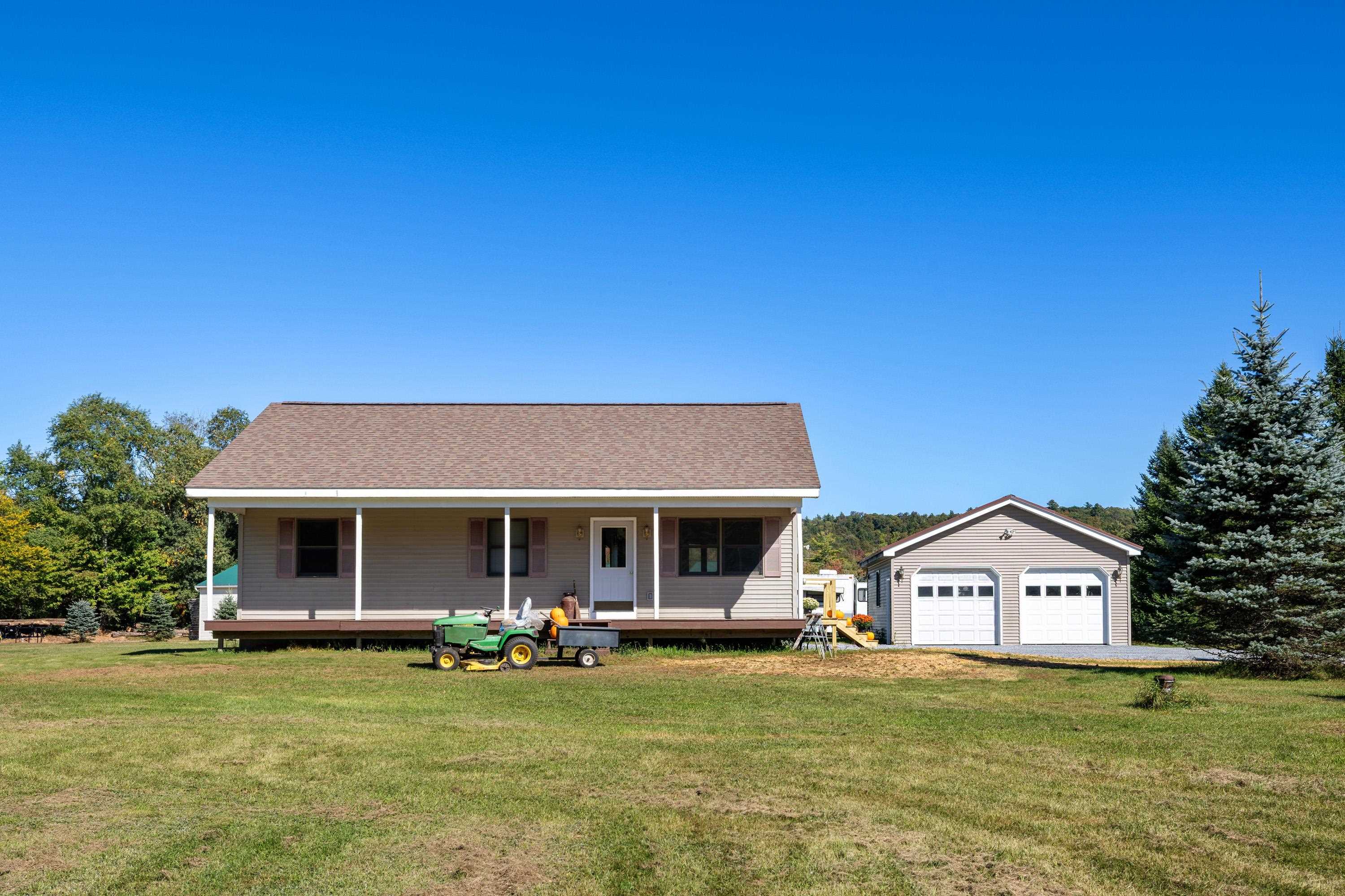 35 Oustinoff Road Property Photo 1