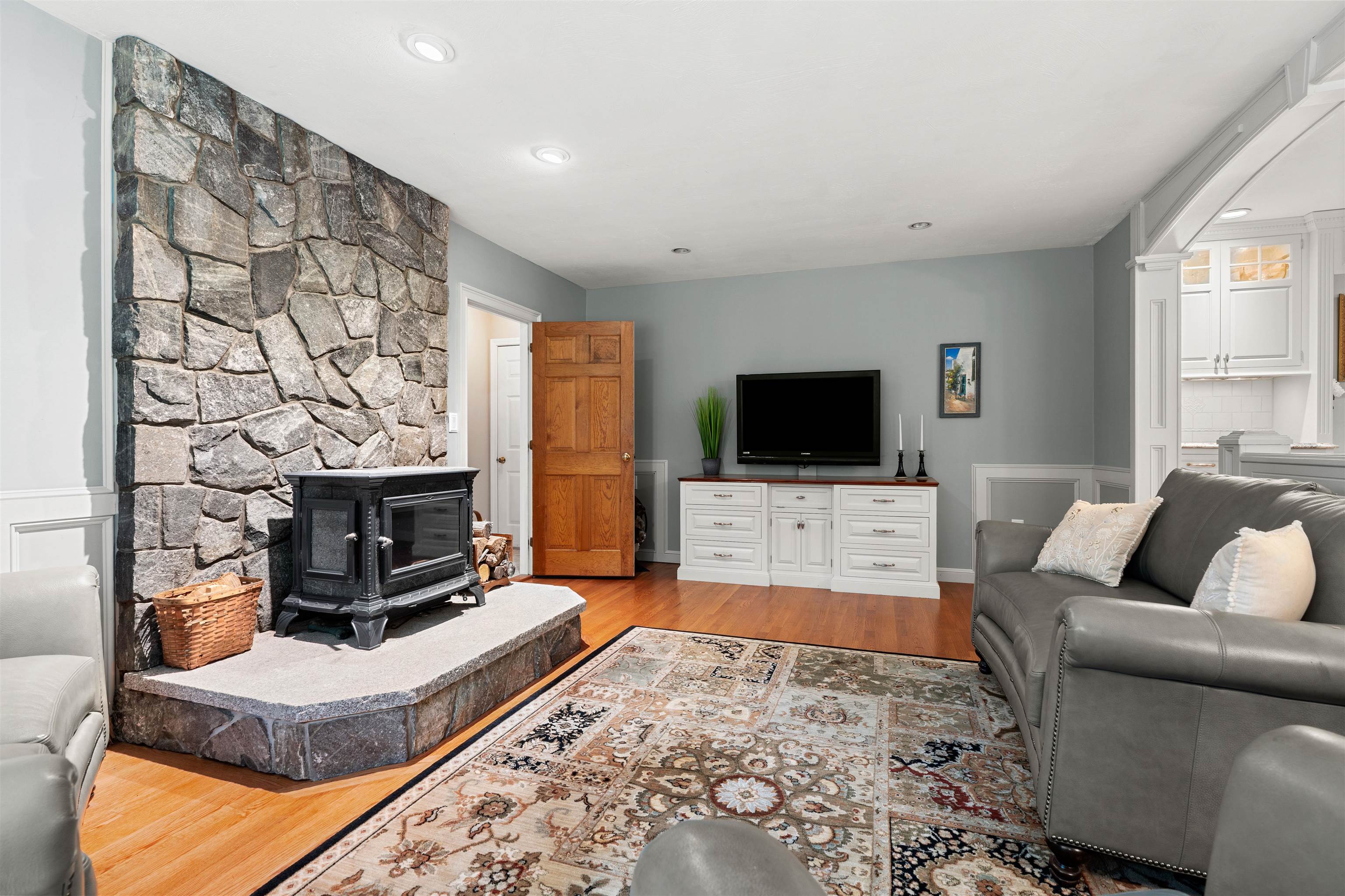 158 Farley Road Property Photo 13