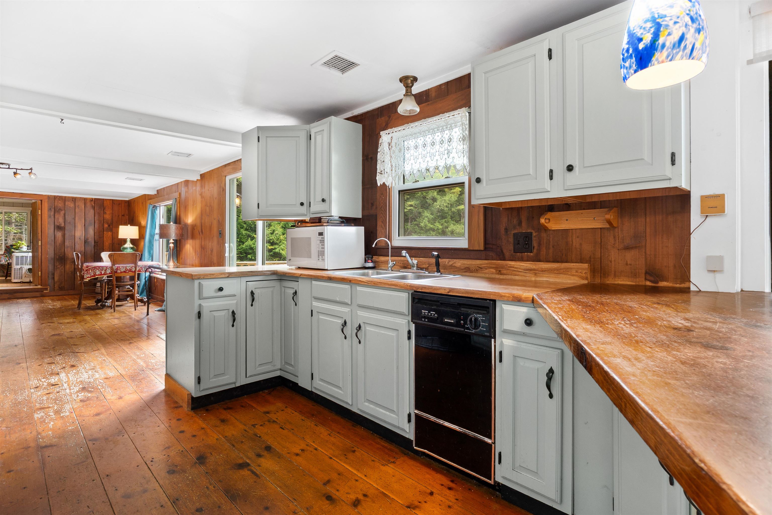 224 Cottage Road Property Photo 5