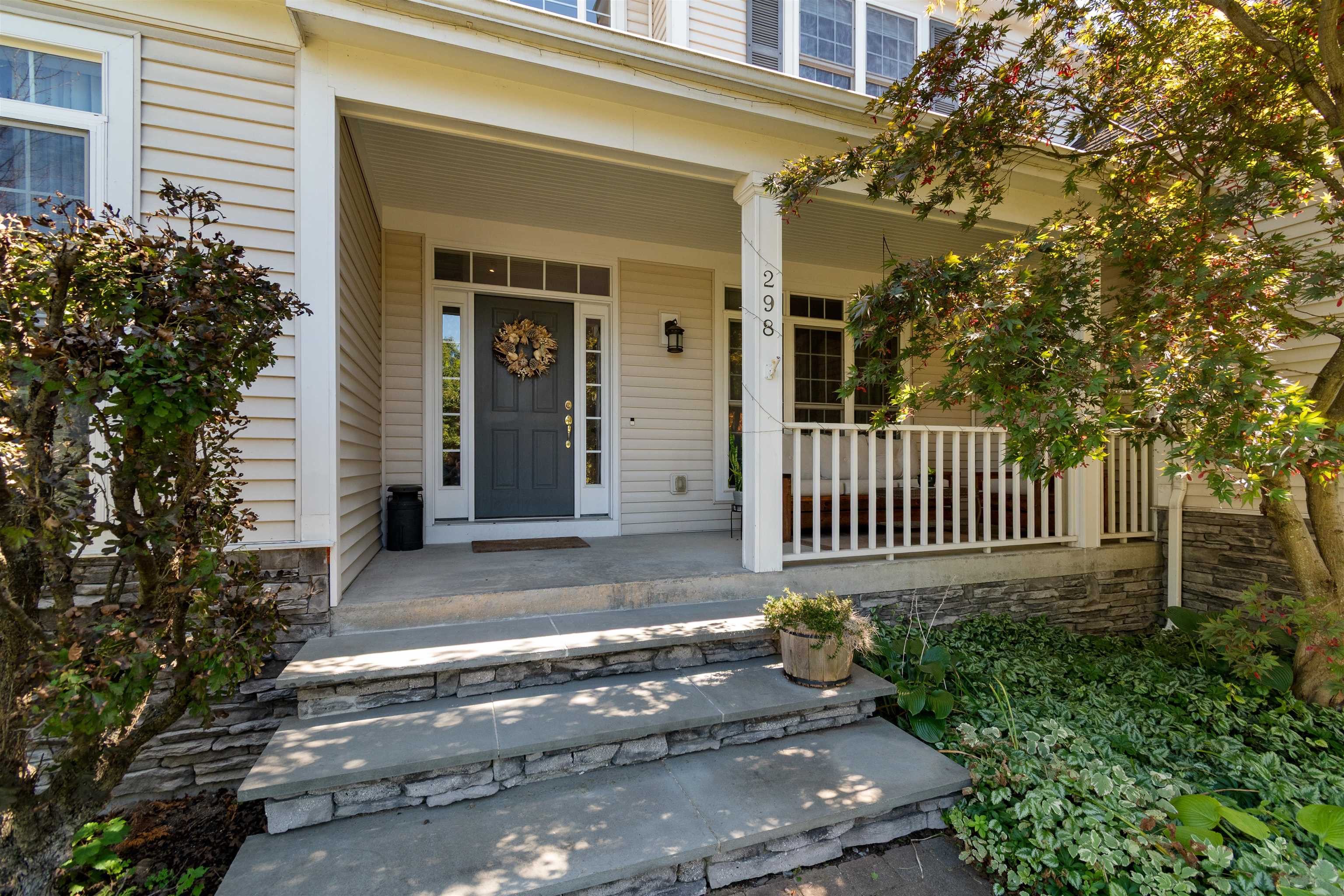 298 Baycrest Drive Property Photo 2
