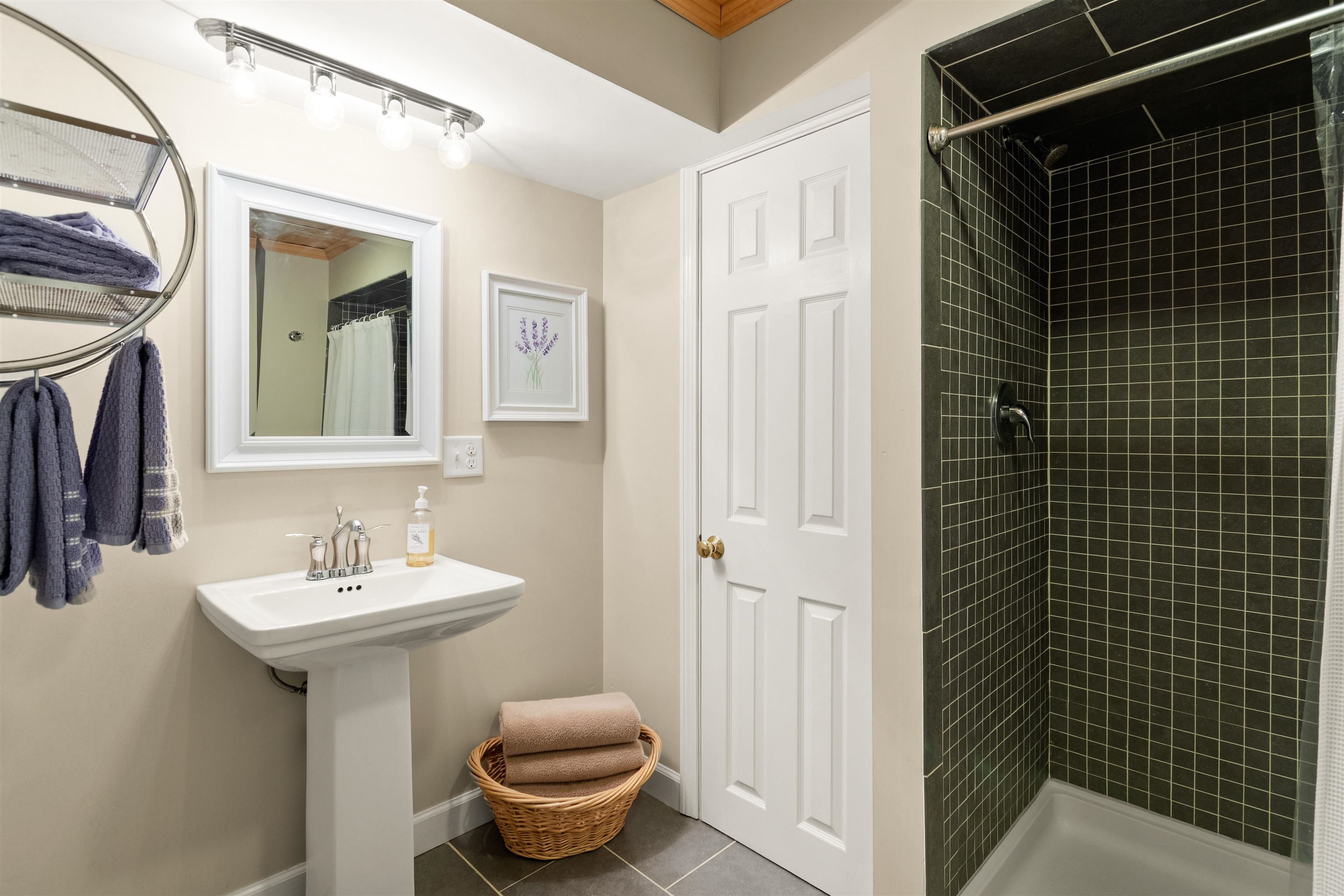 298 Baycrest Drive Property Photo 46