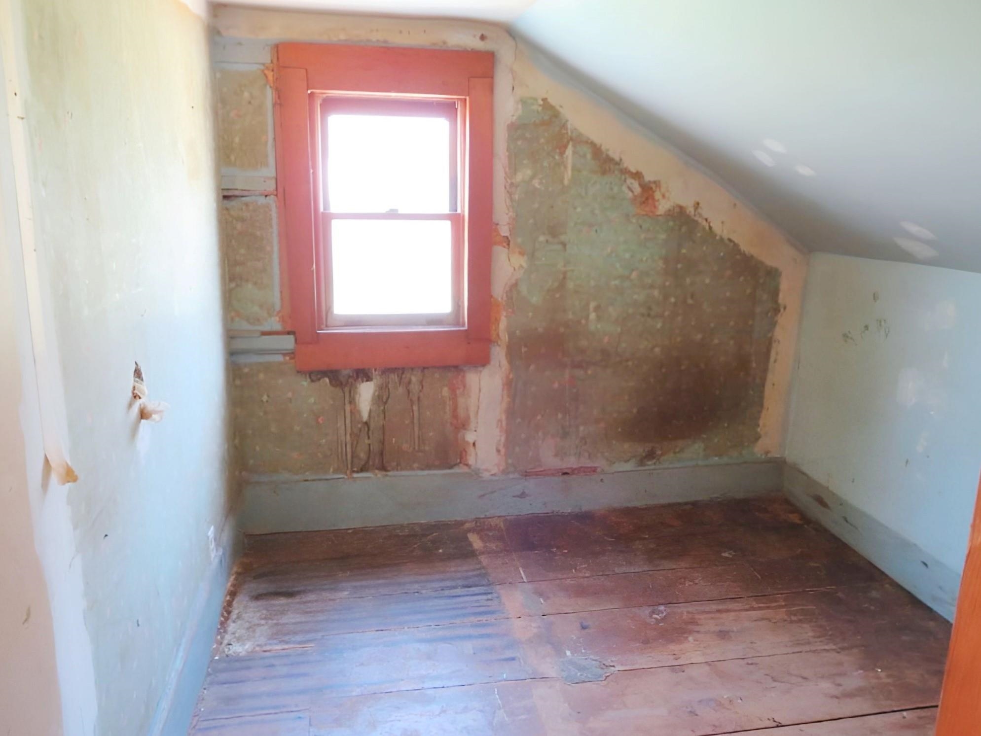 4748 Lake Road Property Photo 11