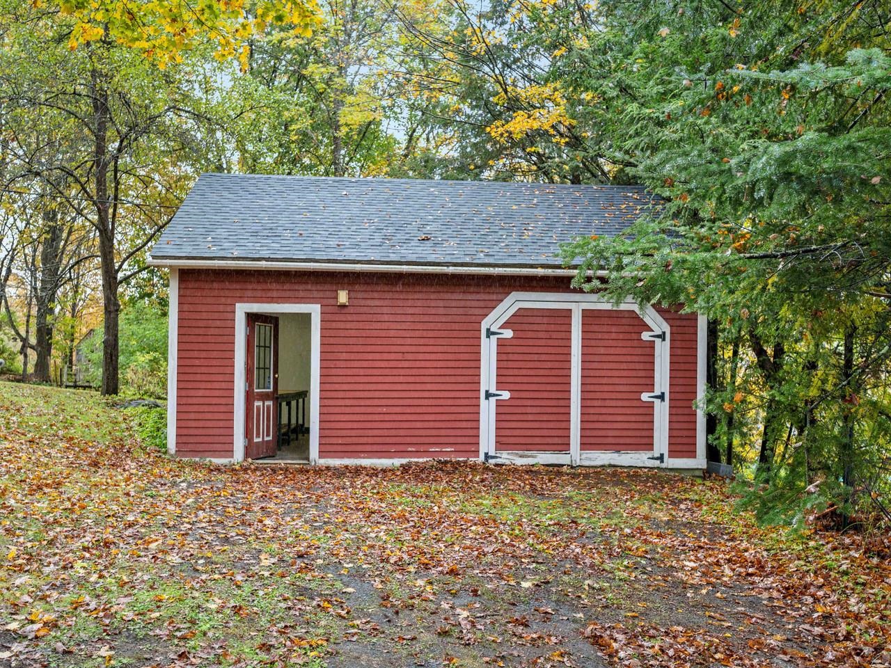 138 North Street Property Photo 46