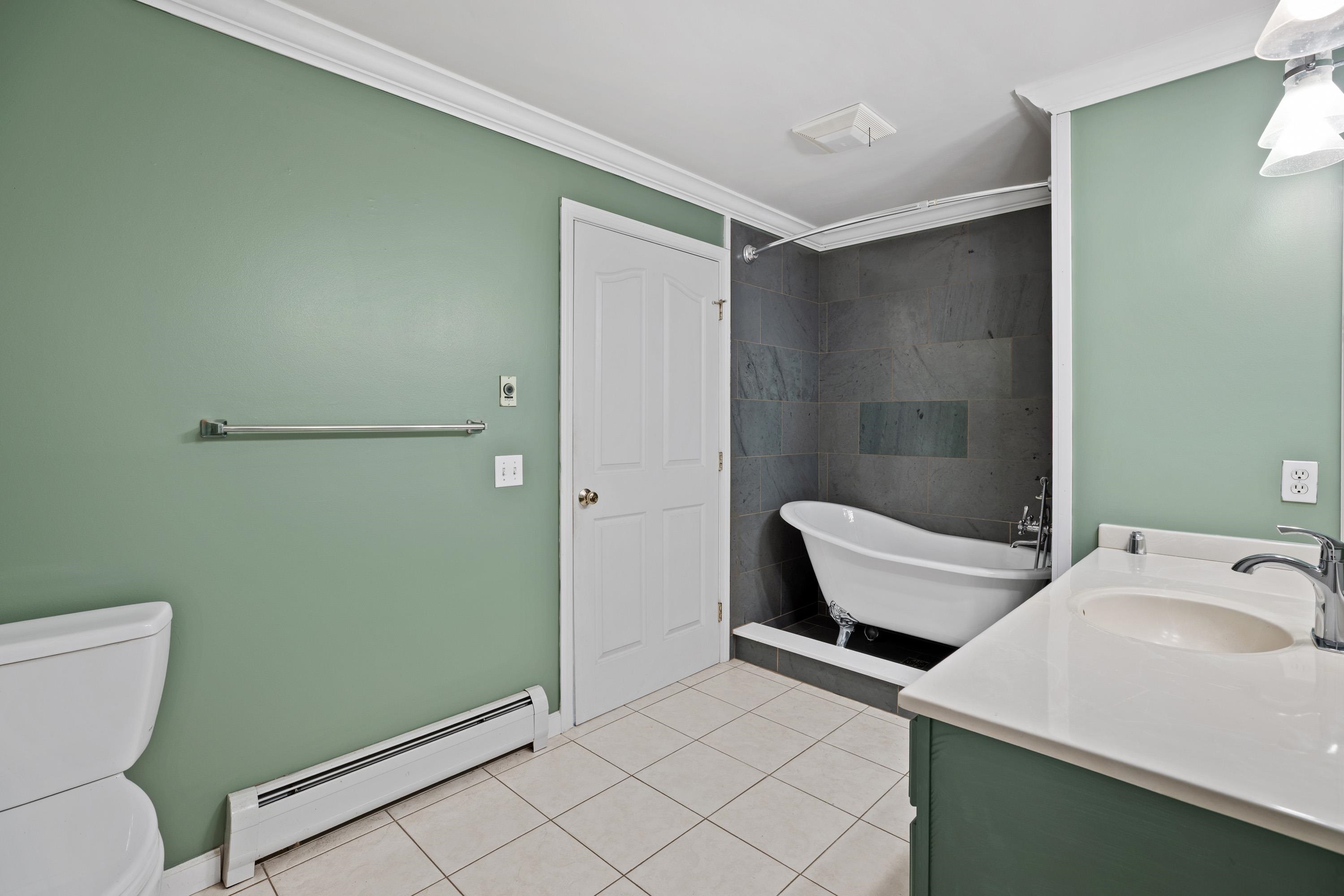 27 Claire Point Road Property Photo 36