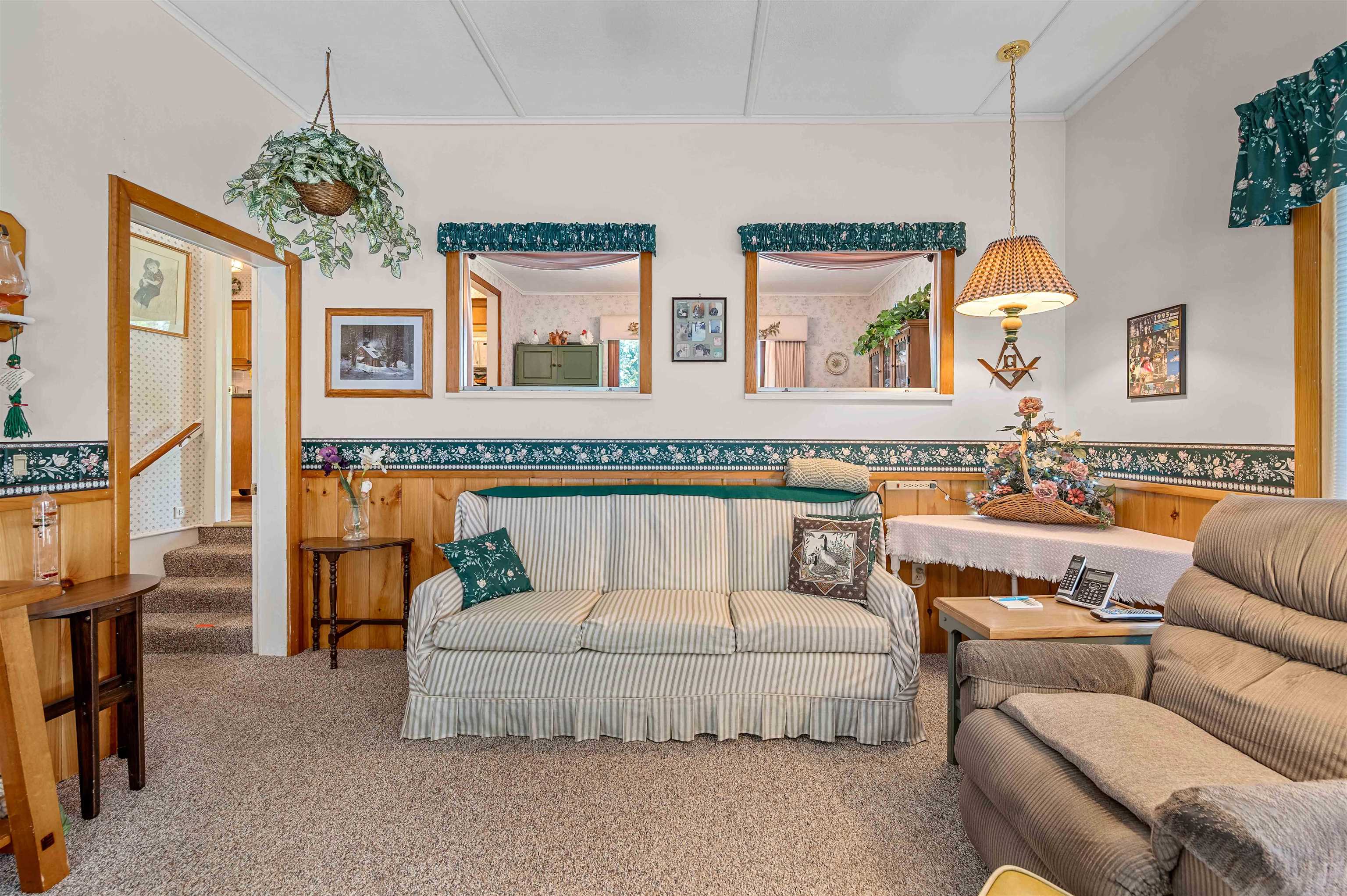 14 Howard Street Property Photo 7