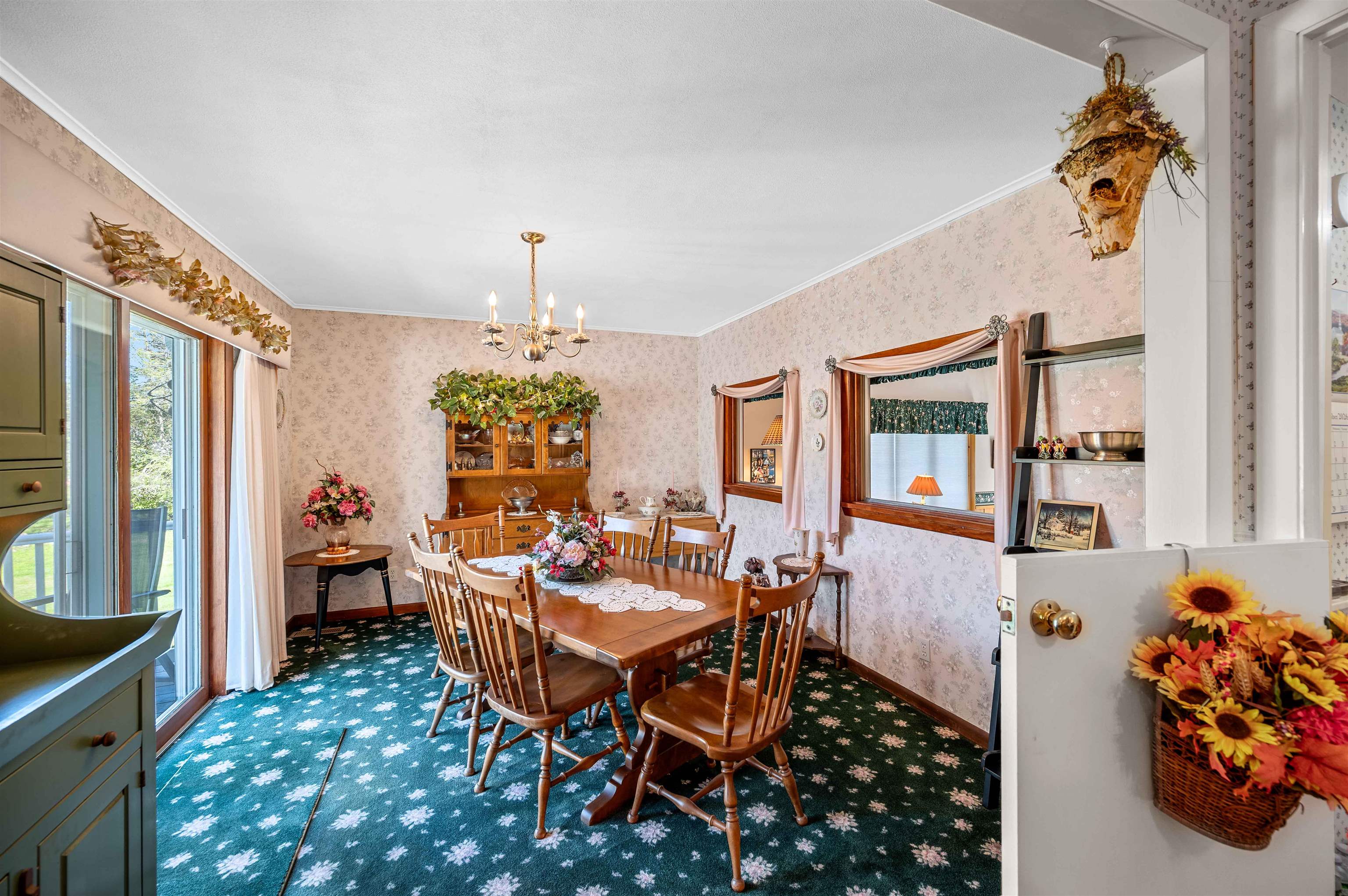 14 Howard Street Property Photo 12