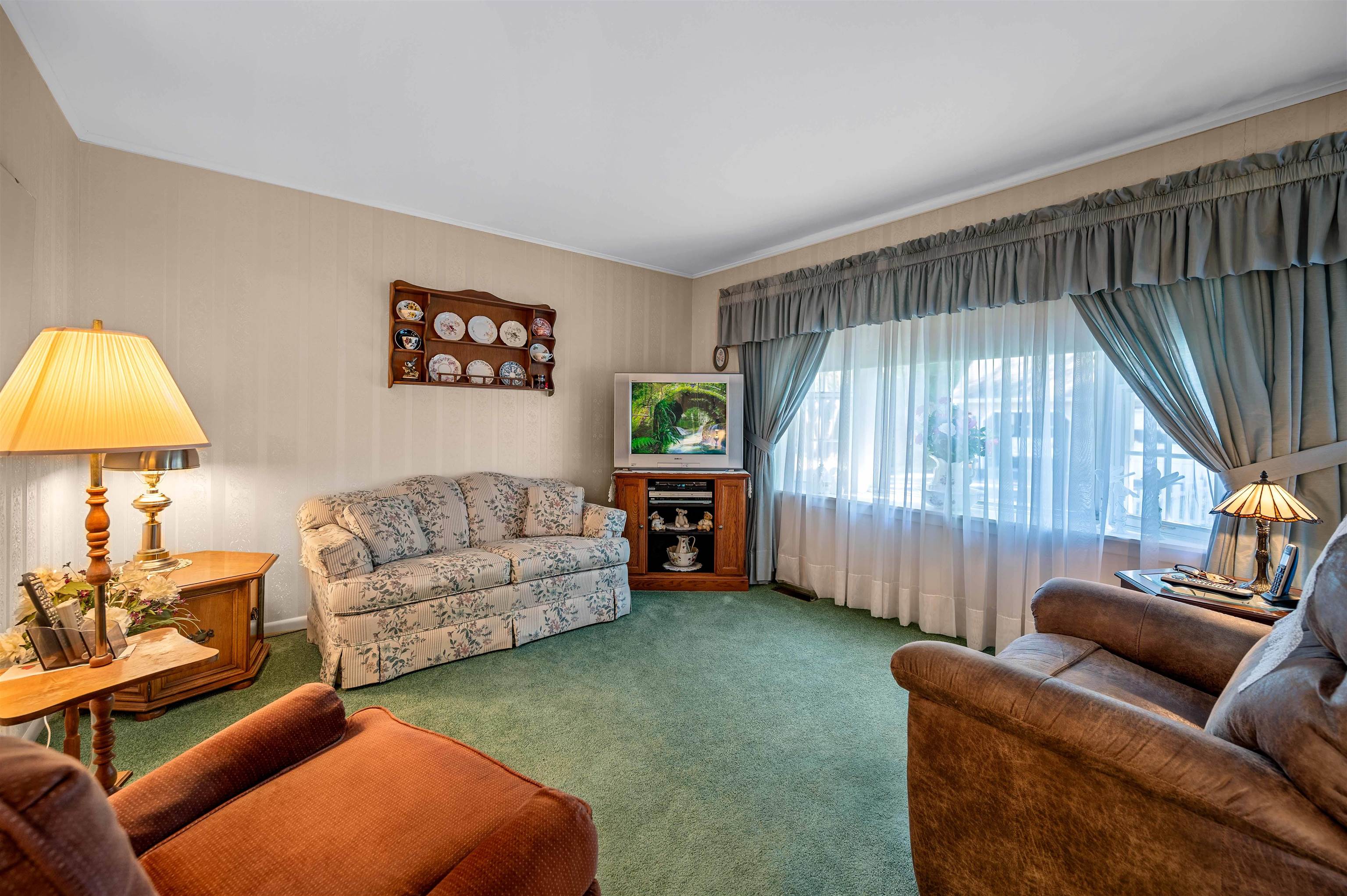 14 Howard Street Property Photo 17