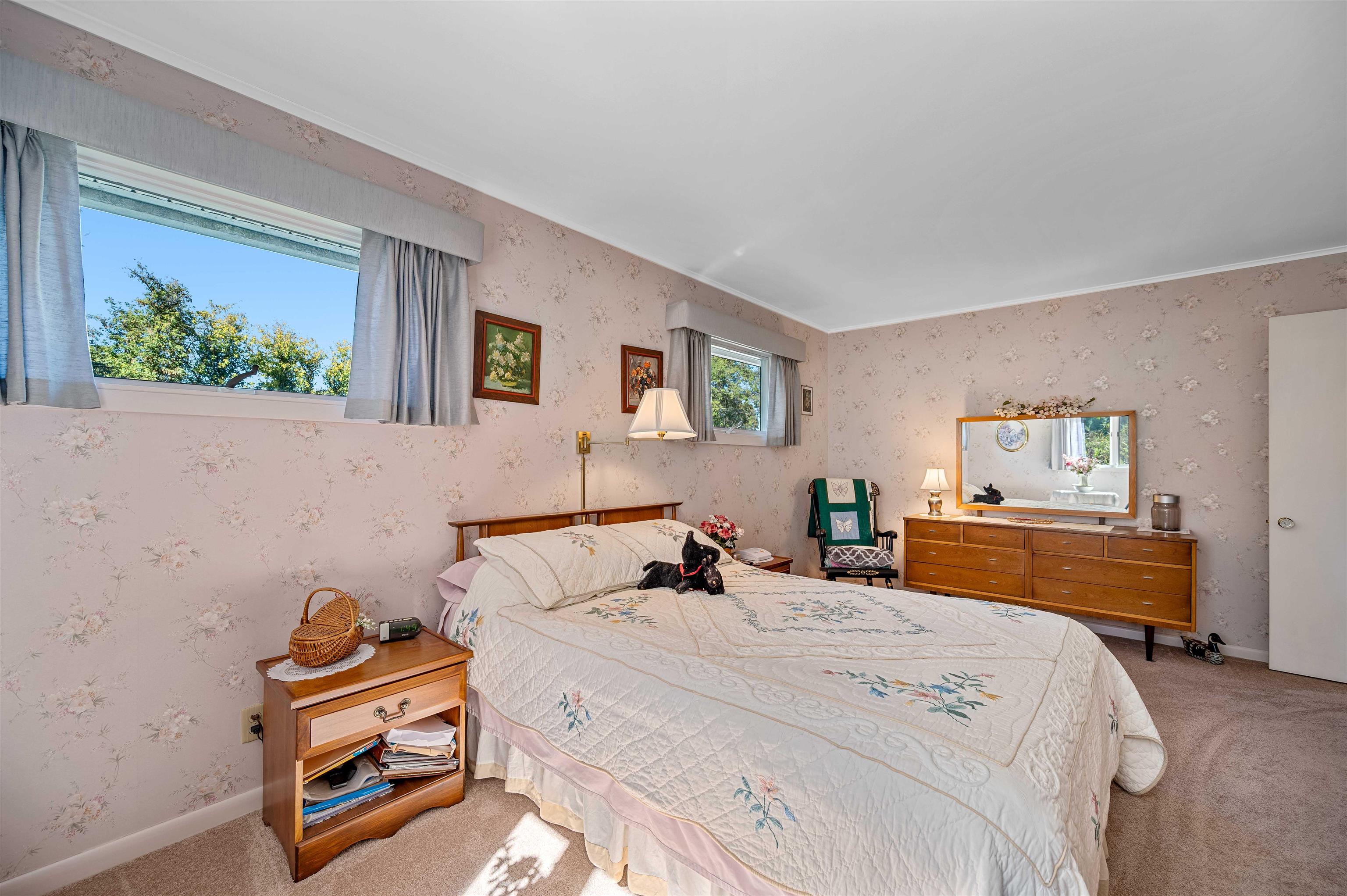 14 Howard Street Property Photo 23