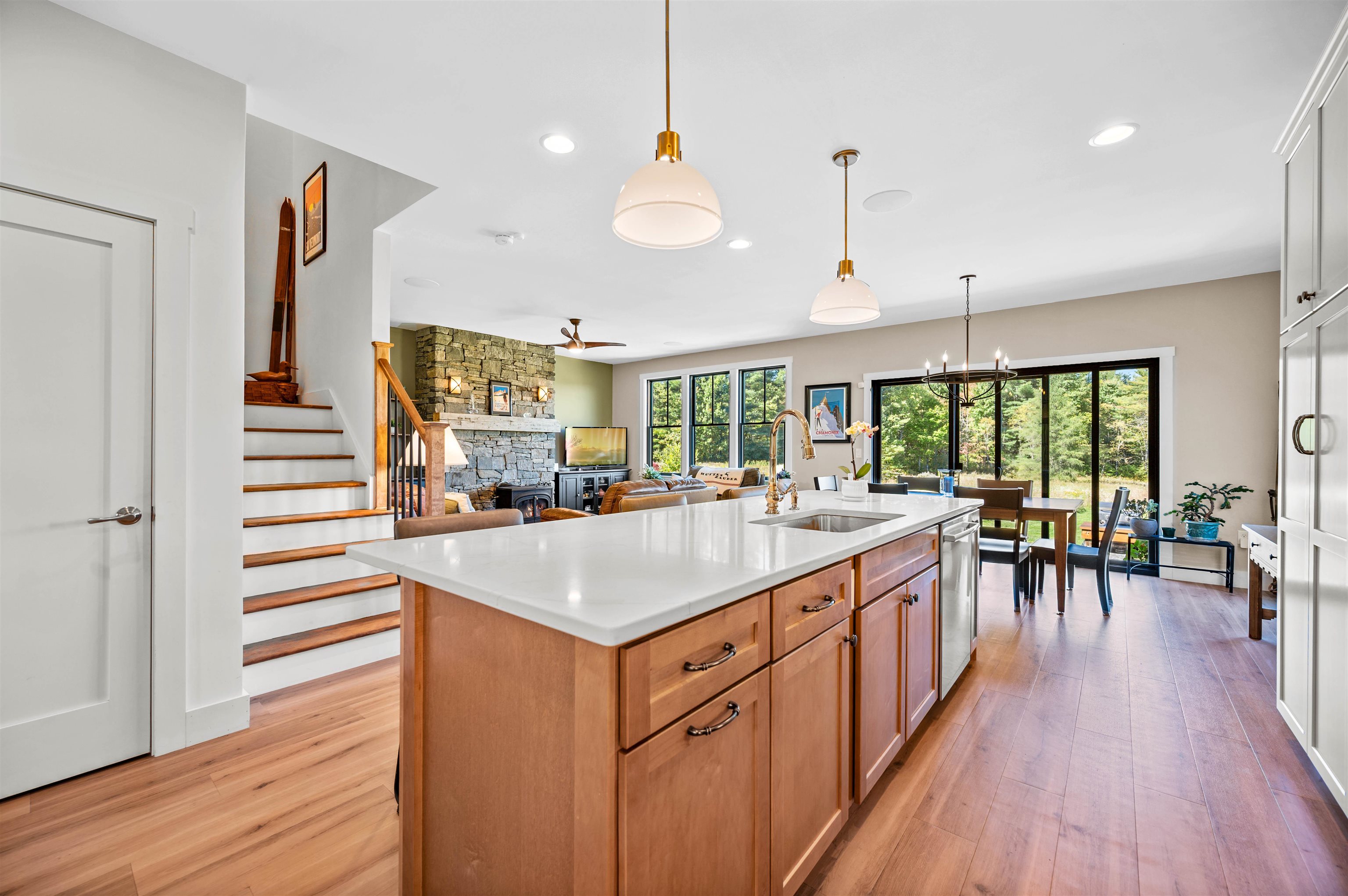 192 Small Pond Road Property Photo 8