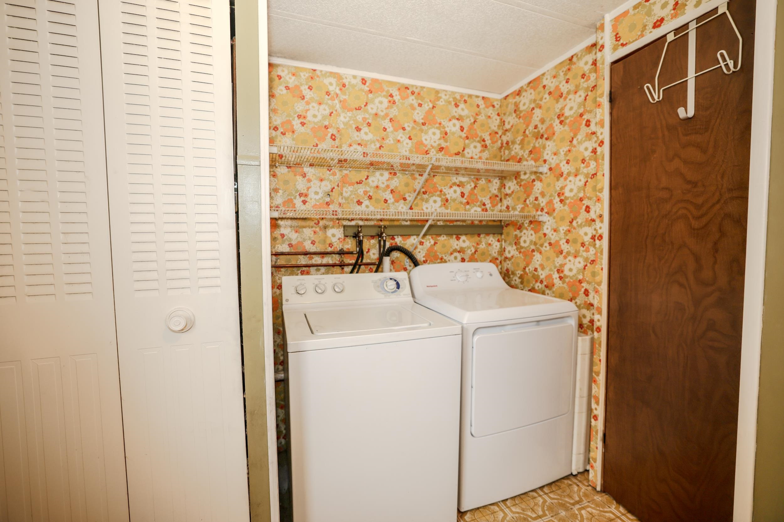 19 Winter Street Property Photo 16