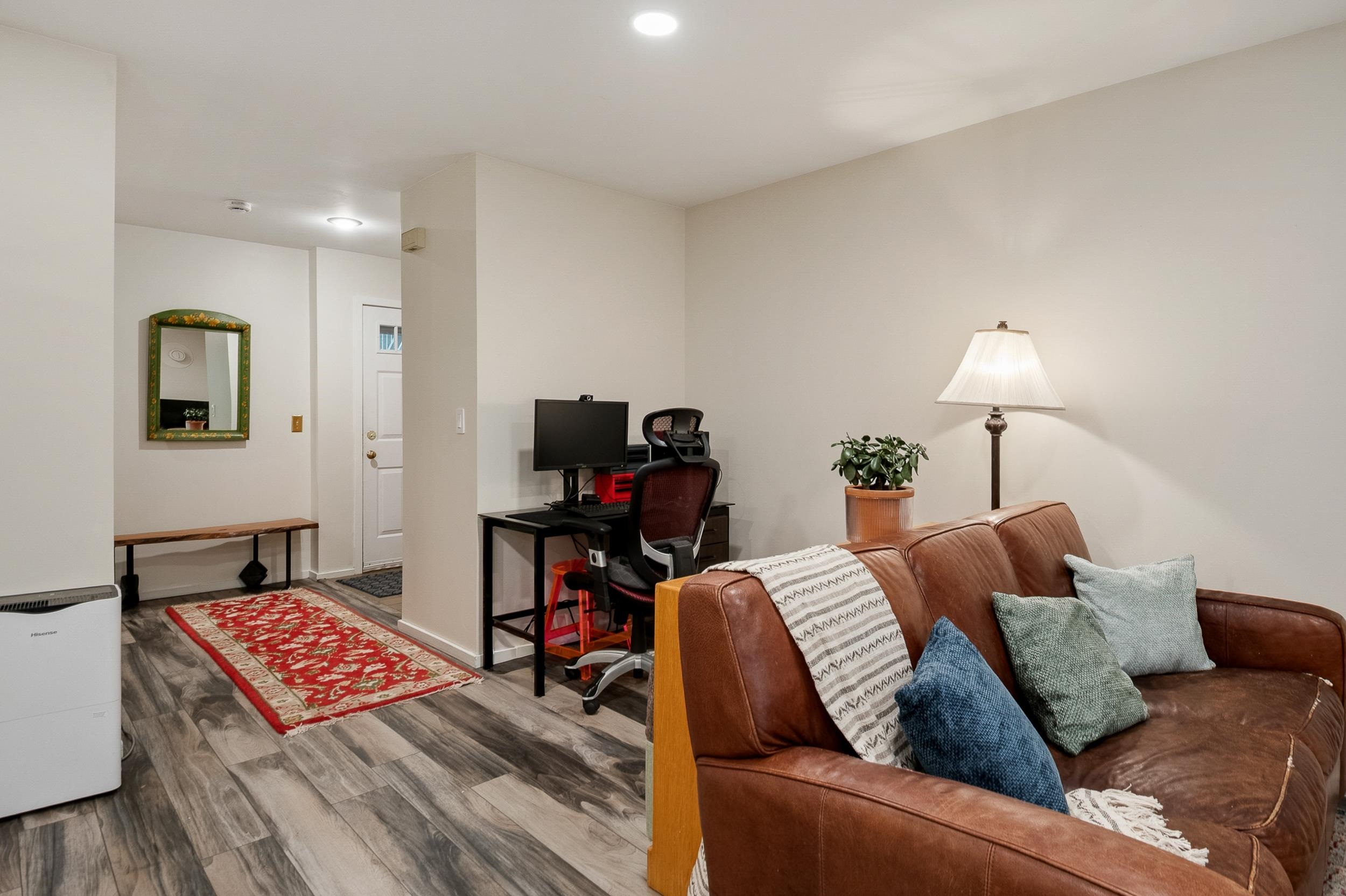 20 Winding Brook Drive Property Photo 13