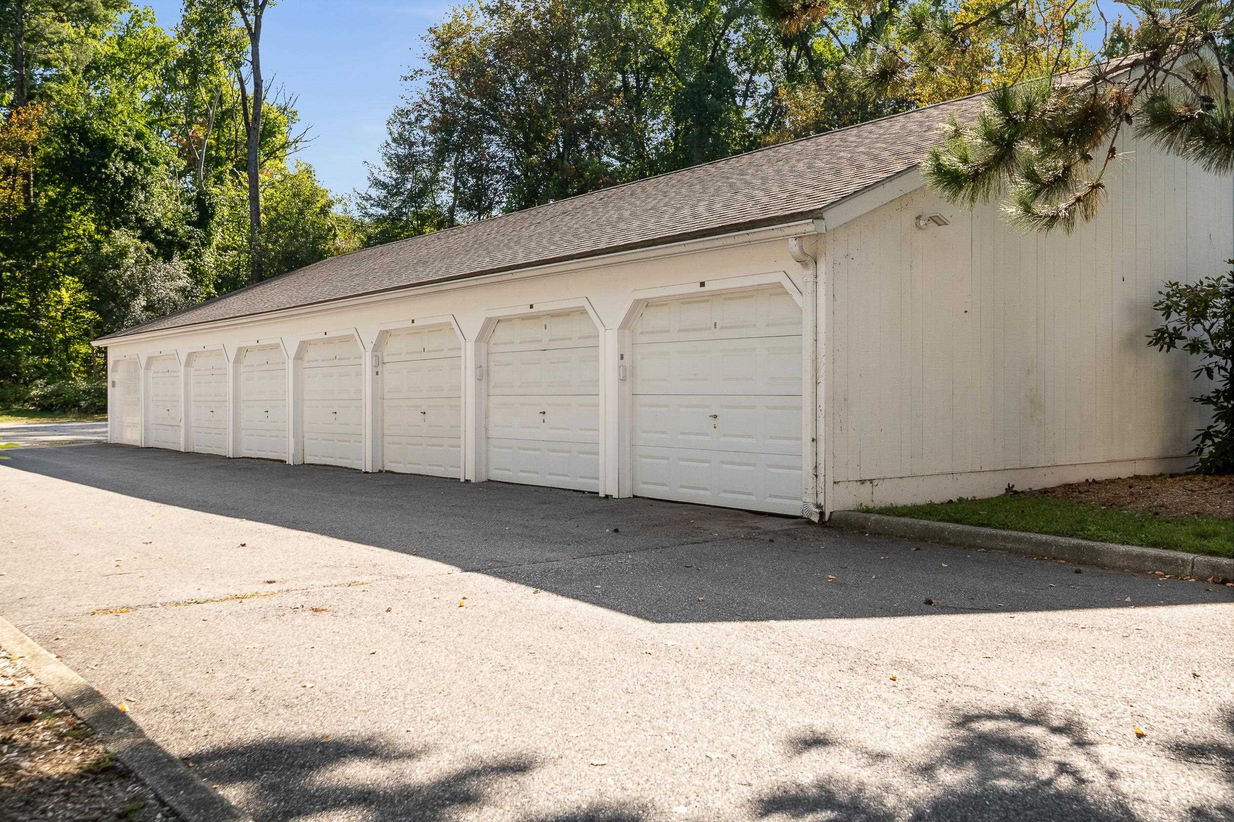 20 Winding Brook Drive Property Photo 33