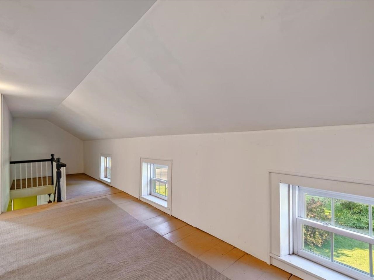 20 Conger Road Property Photo 33