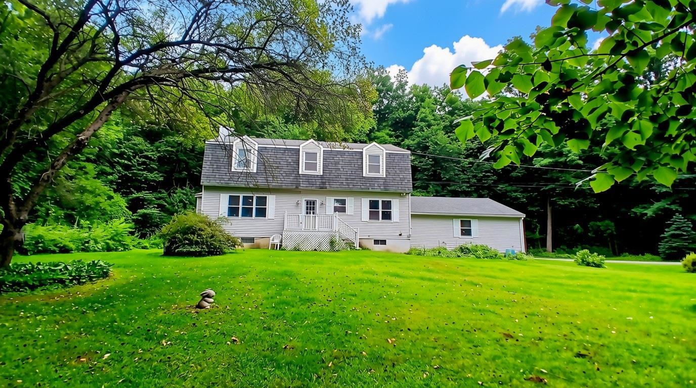 384 Duffy Road Property Photo 2