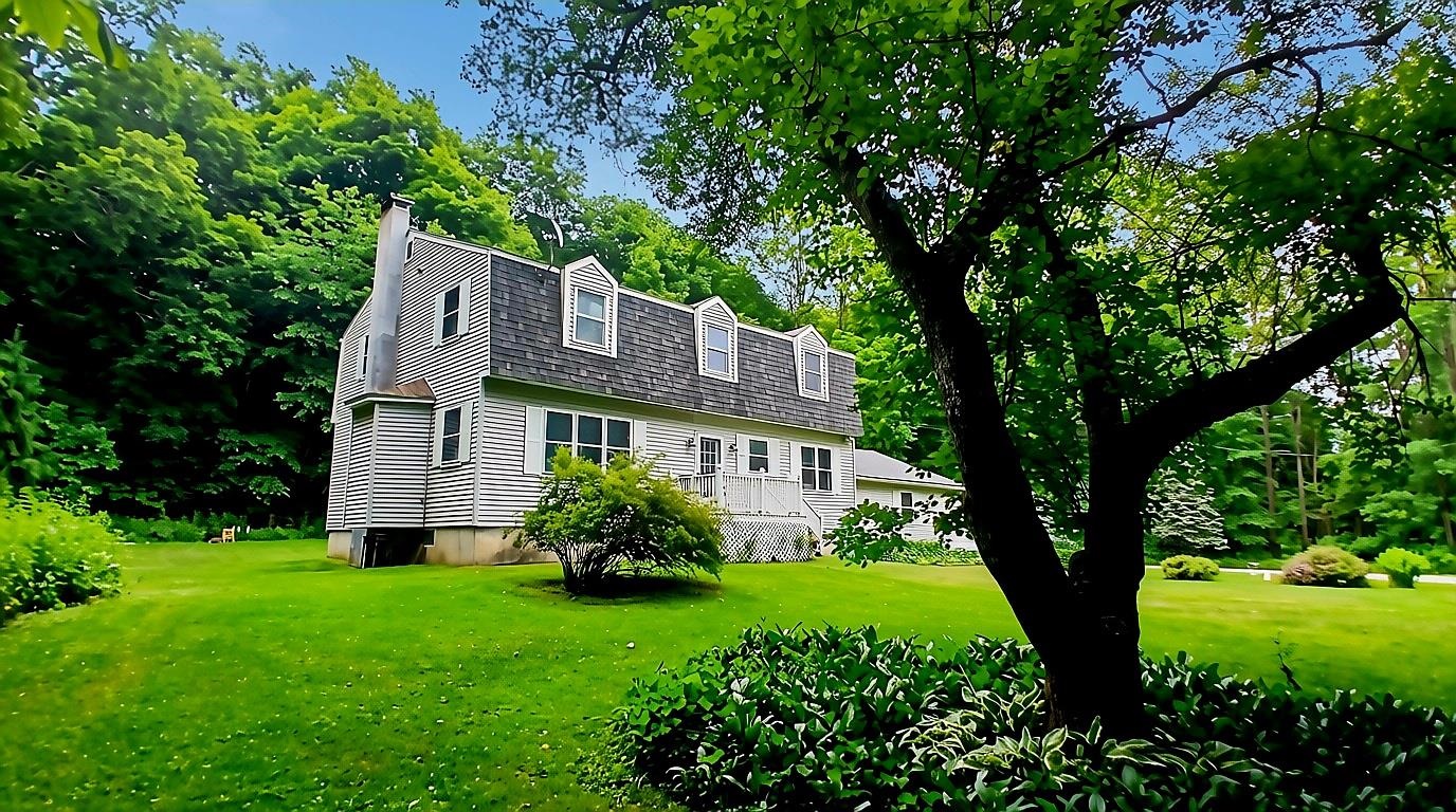 384 Duffy Road Property Photo 3