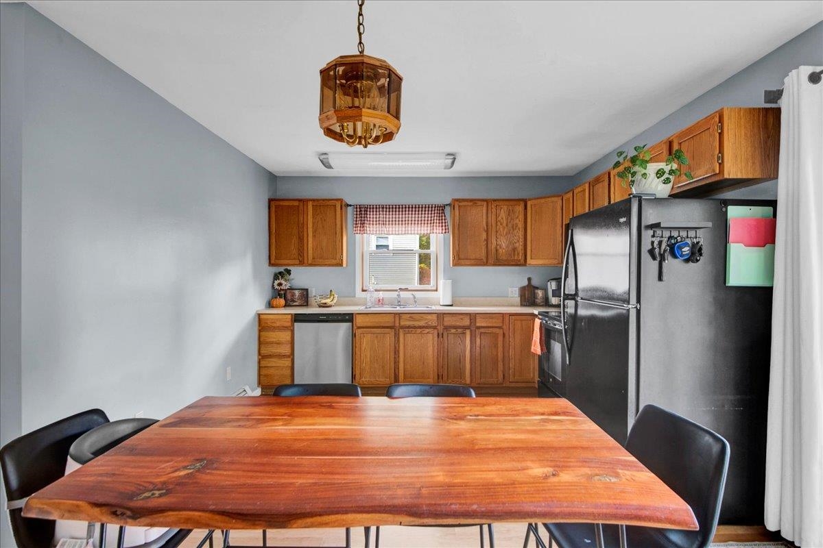 290-292 Marble Island Road Property Photo 12