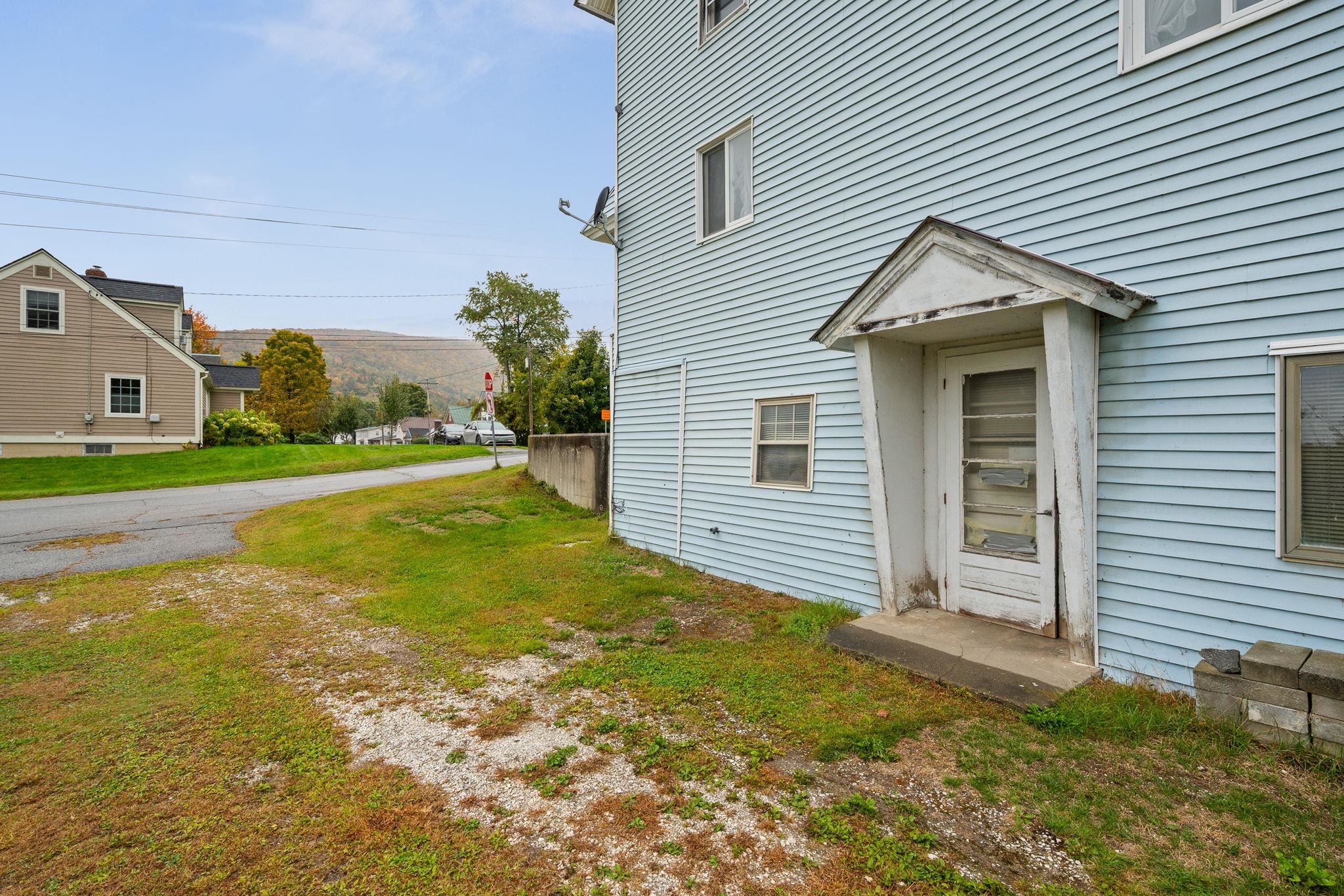 1 Intervale Avenue Property Photo 30