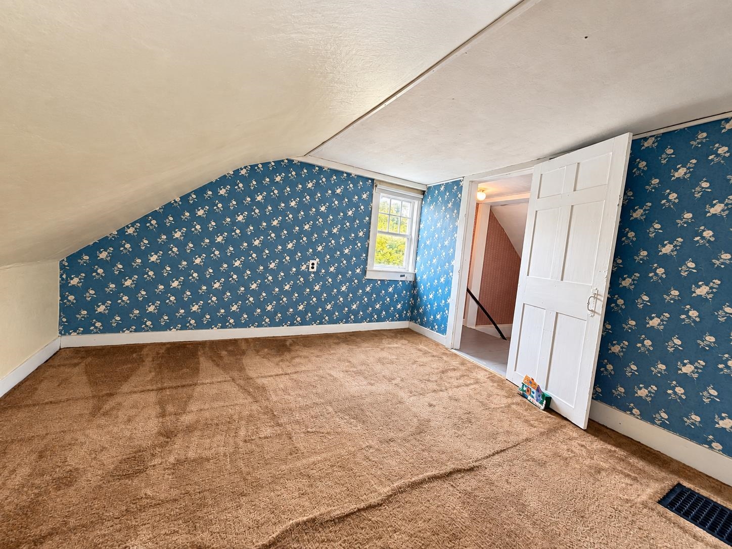 23 Bugbee Crossing Road Property Photo 17