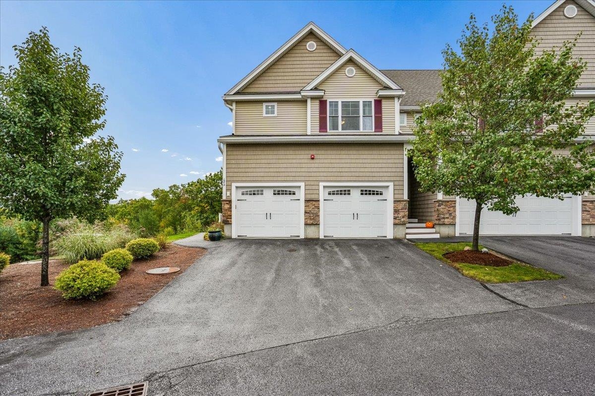 12 Manor Drive Property Photo 2