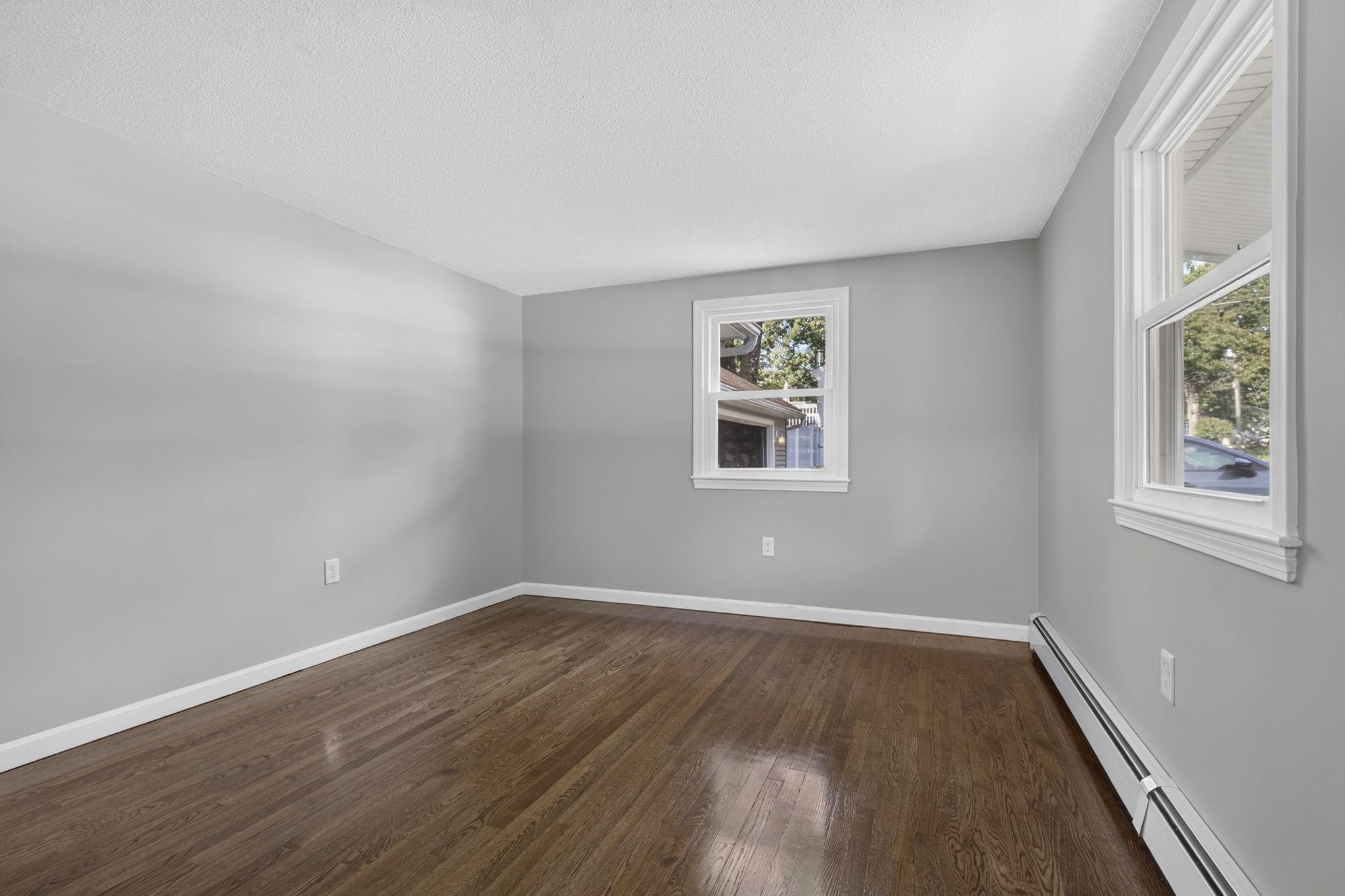 10 Bradford Drive Property Photo 18