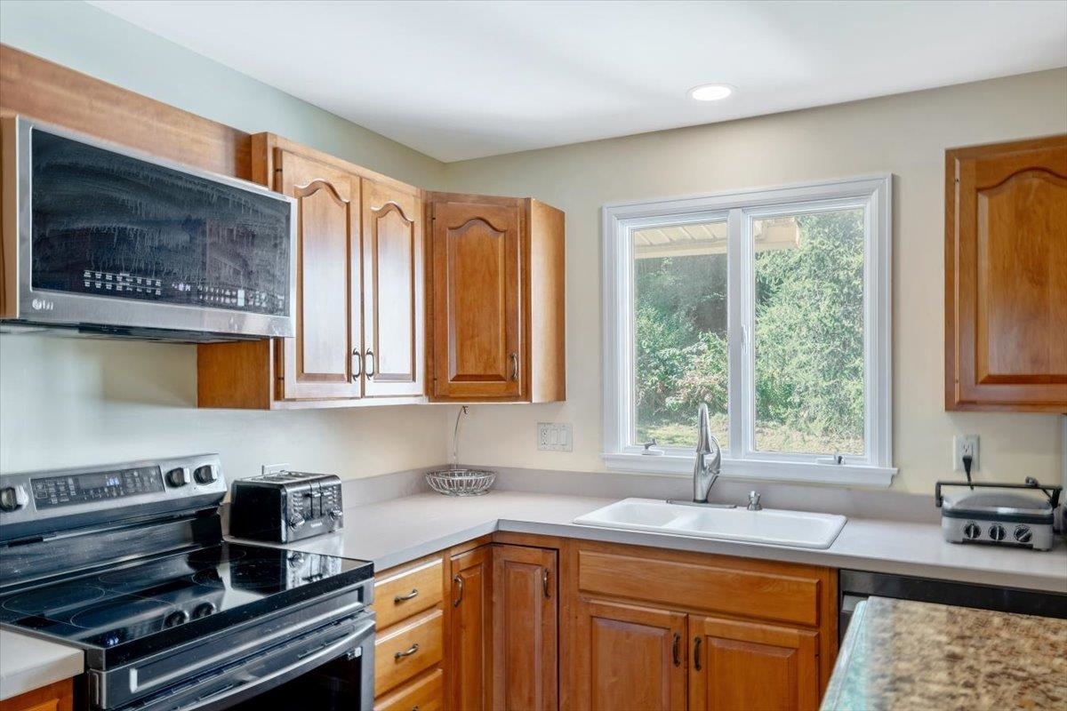 1883 Pond Road Property Photo 27