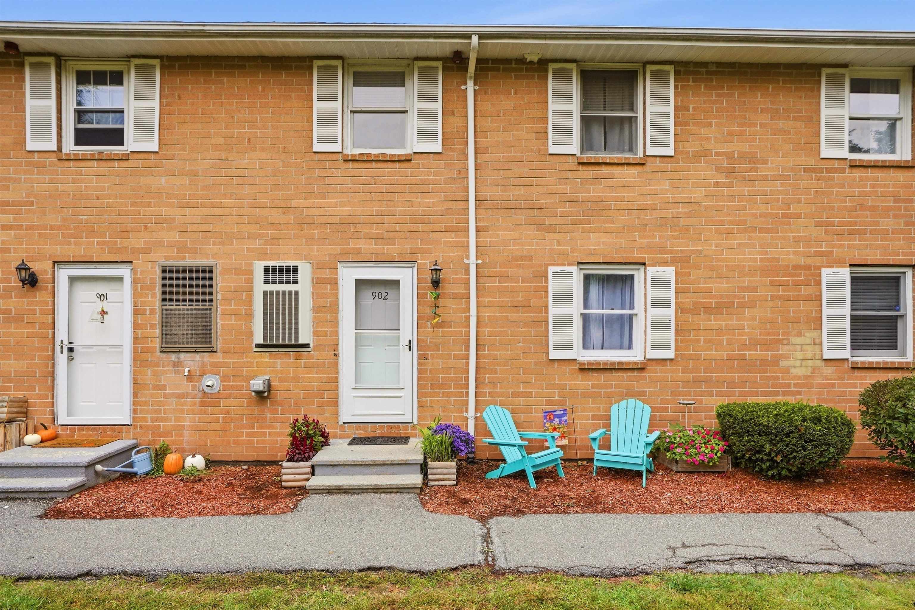 902 Elmwood Drive Property Photo 1