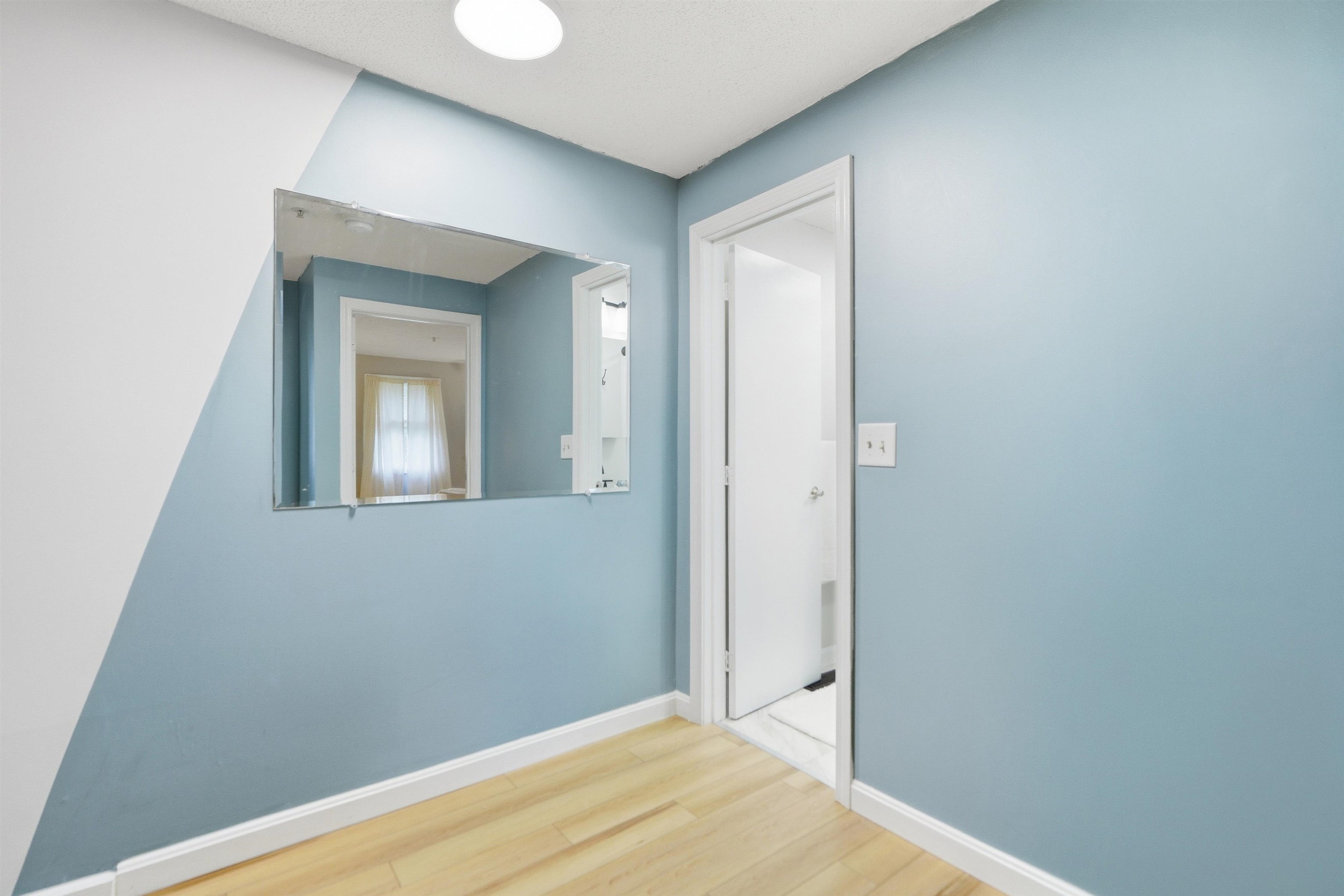 902 Elmwood Drive Property Photo 13