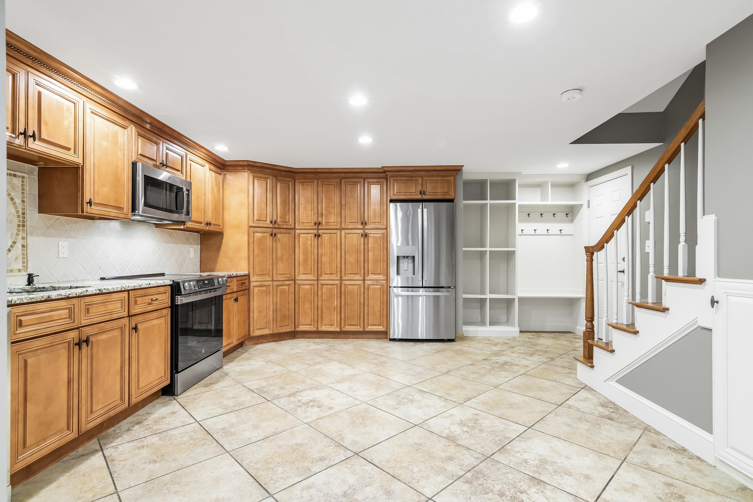 31 Burbank Road Property Photo 53