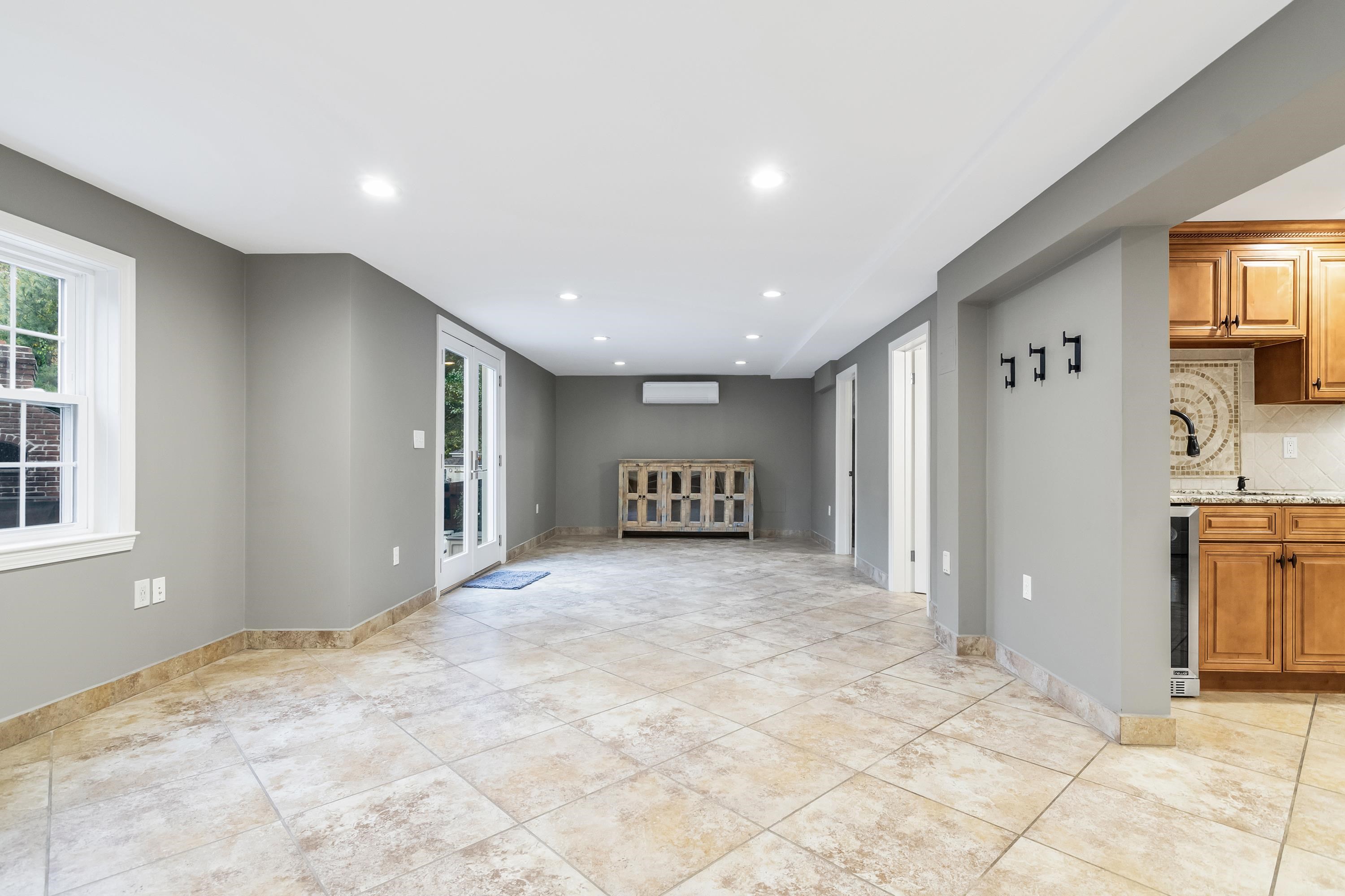 31 Burbank Road Property Photo 54