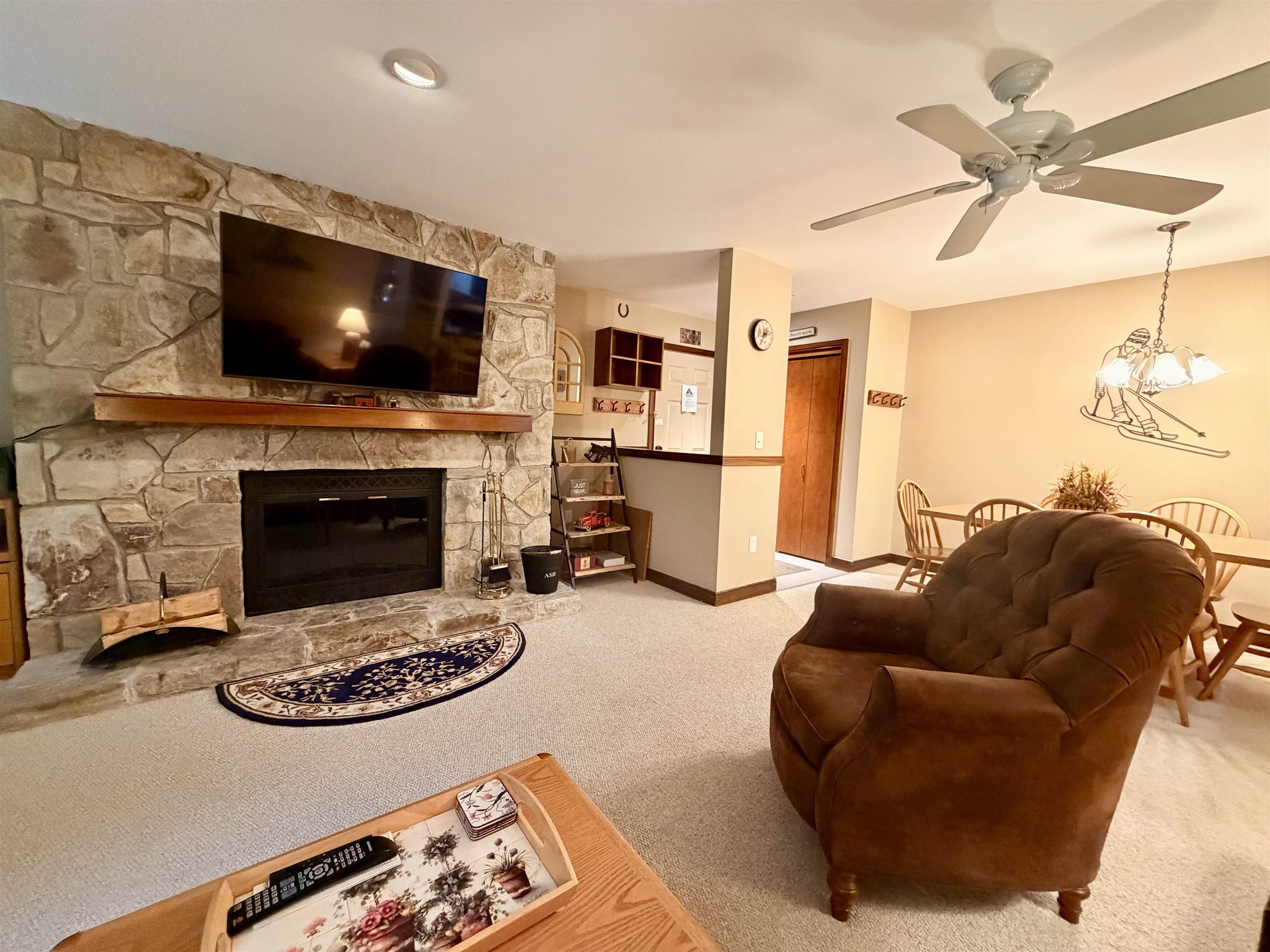 3j Trailside Village Way Property Photo 4