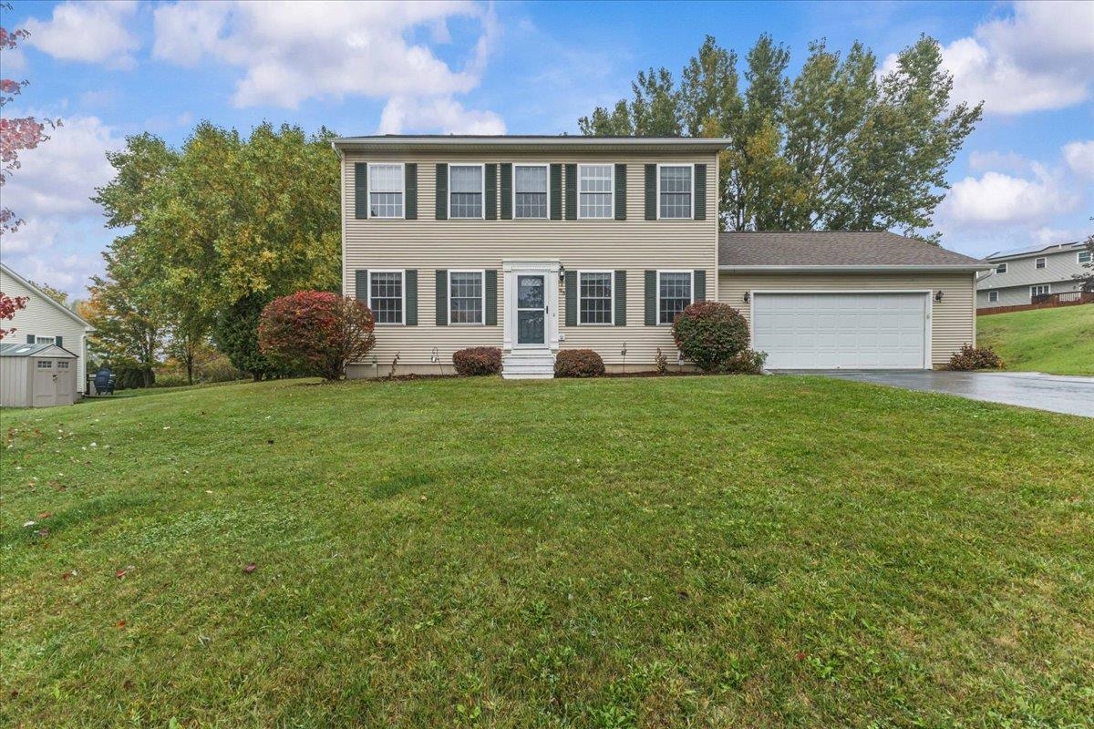 93 Hunting Ridge Lane Property Photo 1