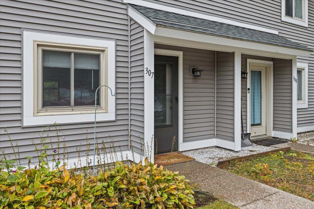 307 Sugartree Lane Property Photo 2