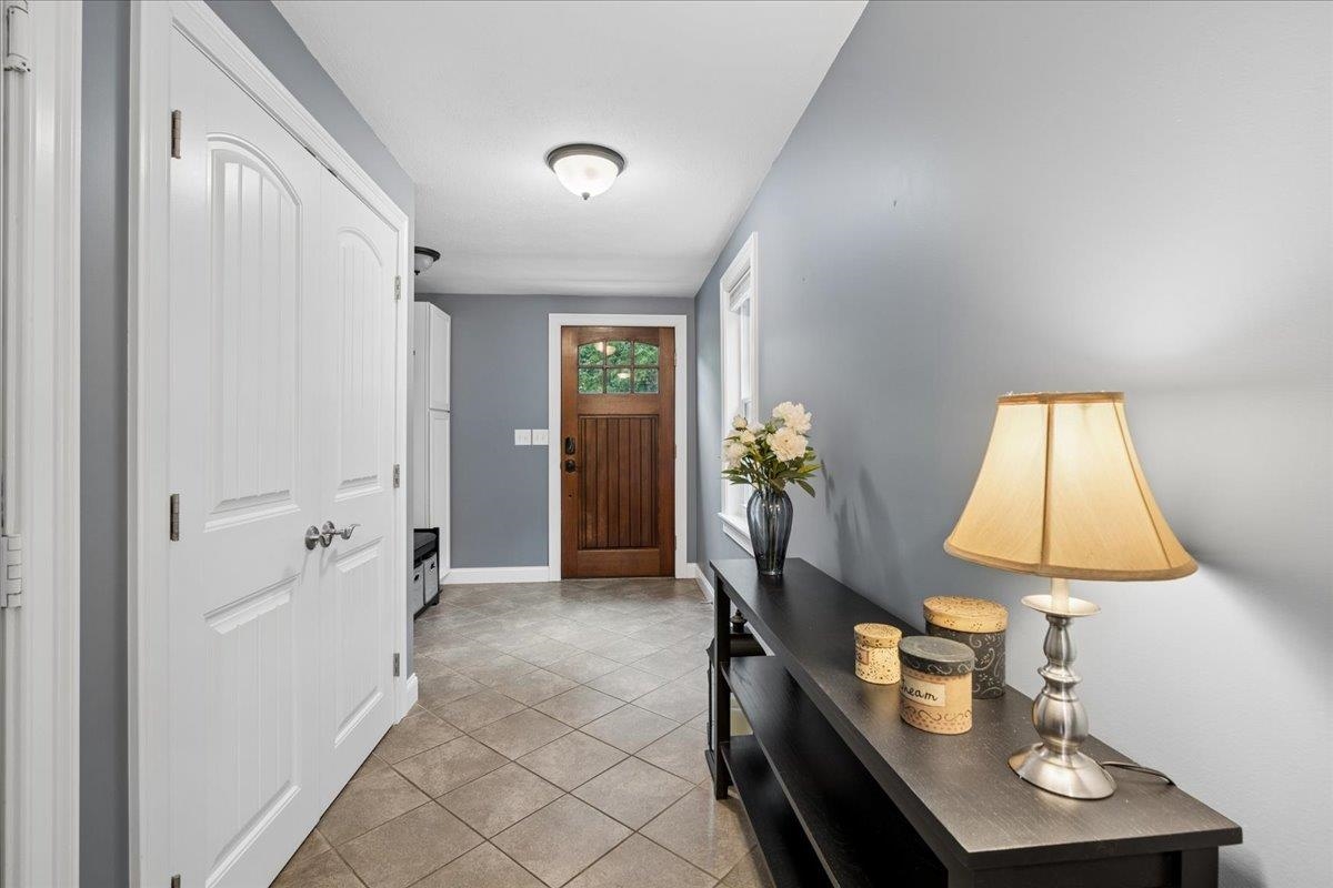 12 Jorgenson Lane Property Photo 7